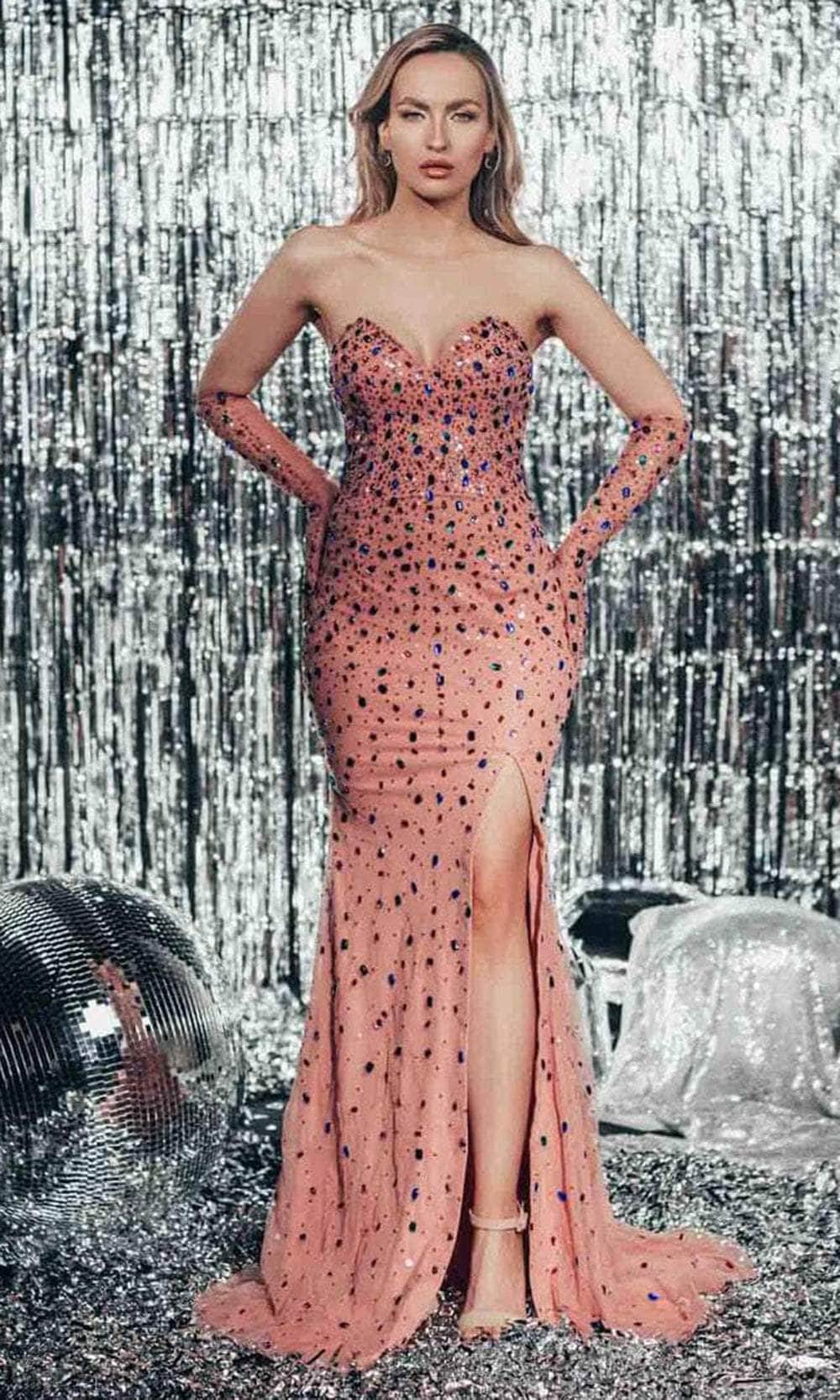 Chic and Holland AF330096 - Strapless Sweetheart Neck Prom Gown - Silhouette Dresses