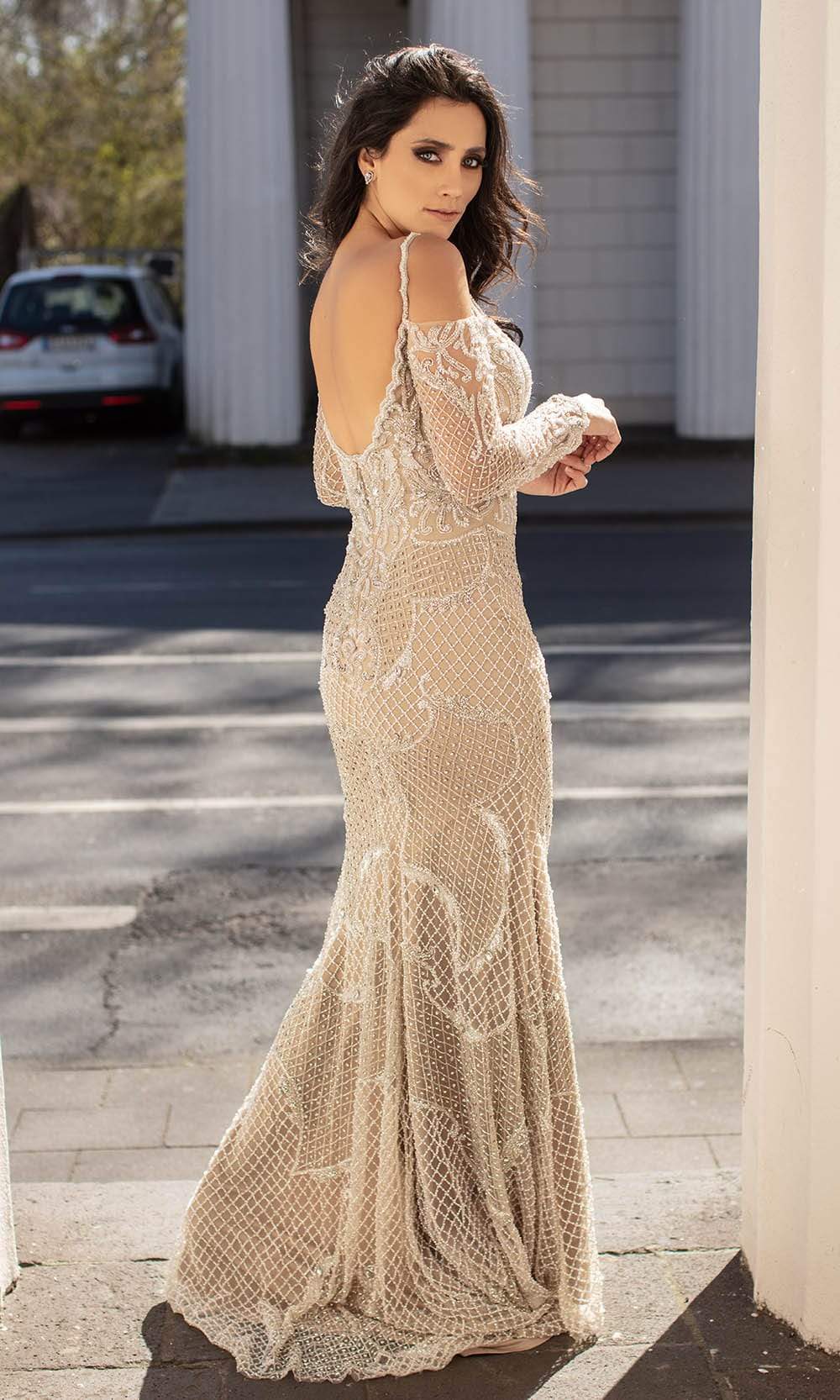 Chic and Holland - HF1568 Cold Shoulder Long Sleeves Dress - detail view