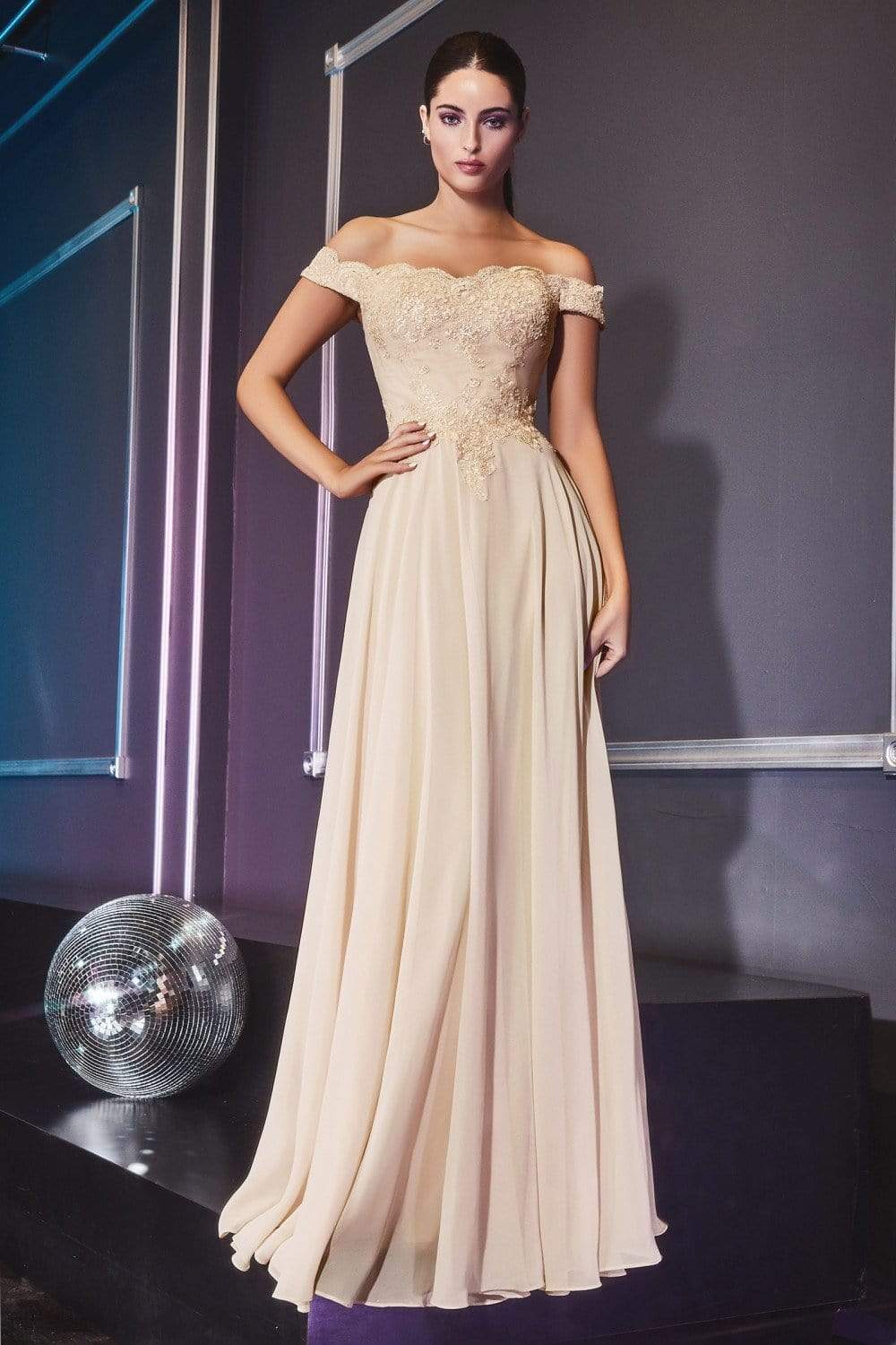 Cinderella Divine - 7258 Flowy Chiffon Lace Embellished A-Line Gown - view 6