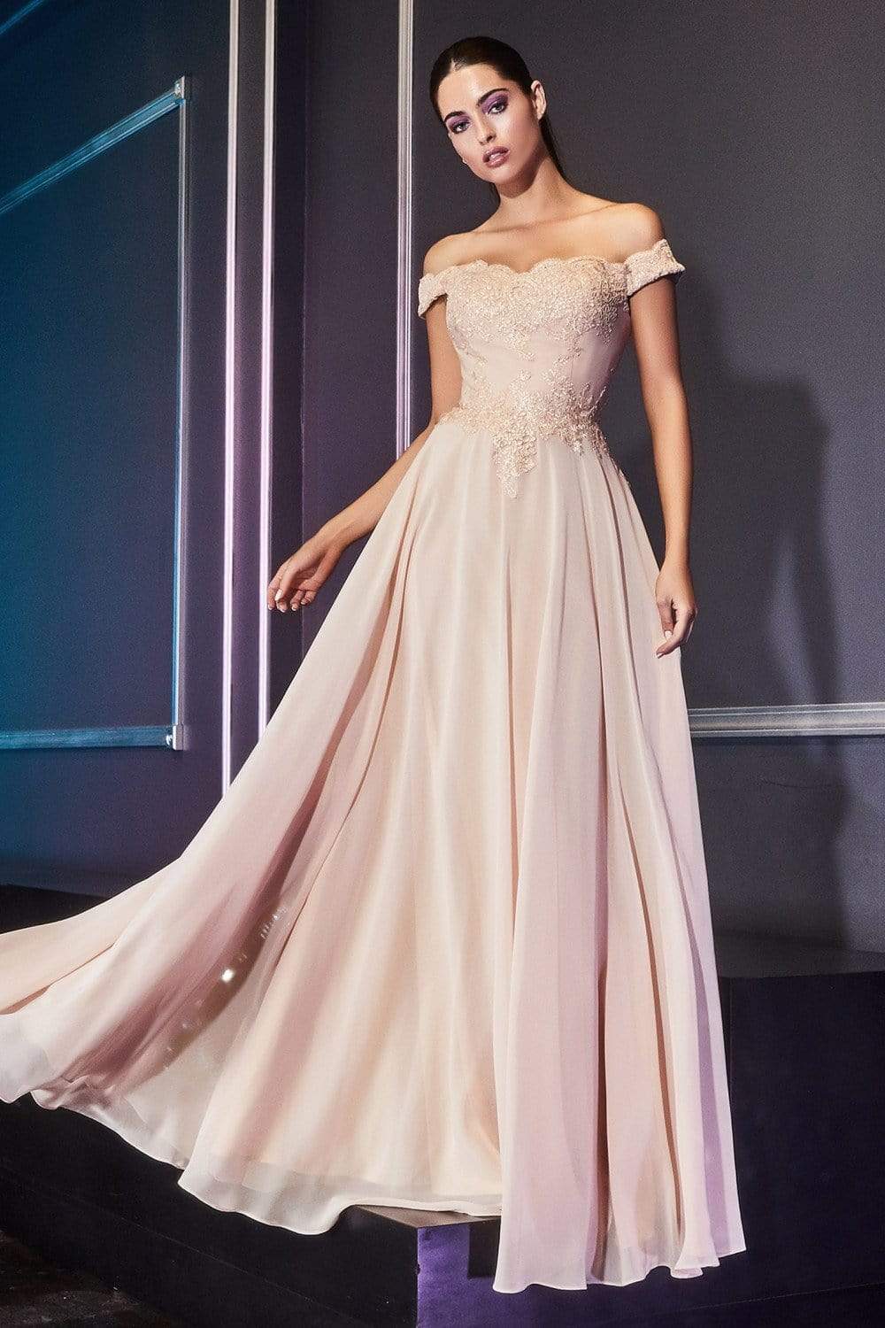 Cinderella Divine - 7258 Flowy Chiffon Lace Embellished A-Line Gown - view 5