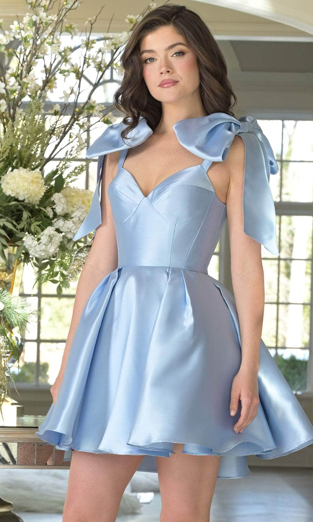Colors Dress 3640 - Sweetheart Mini Dress with Shoulder Bows - view 5