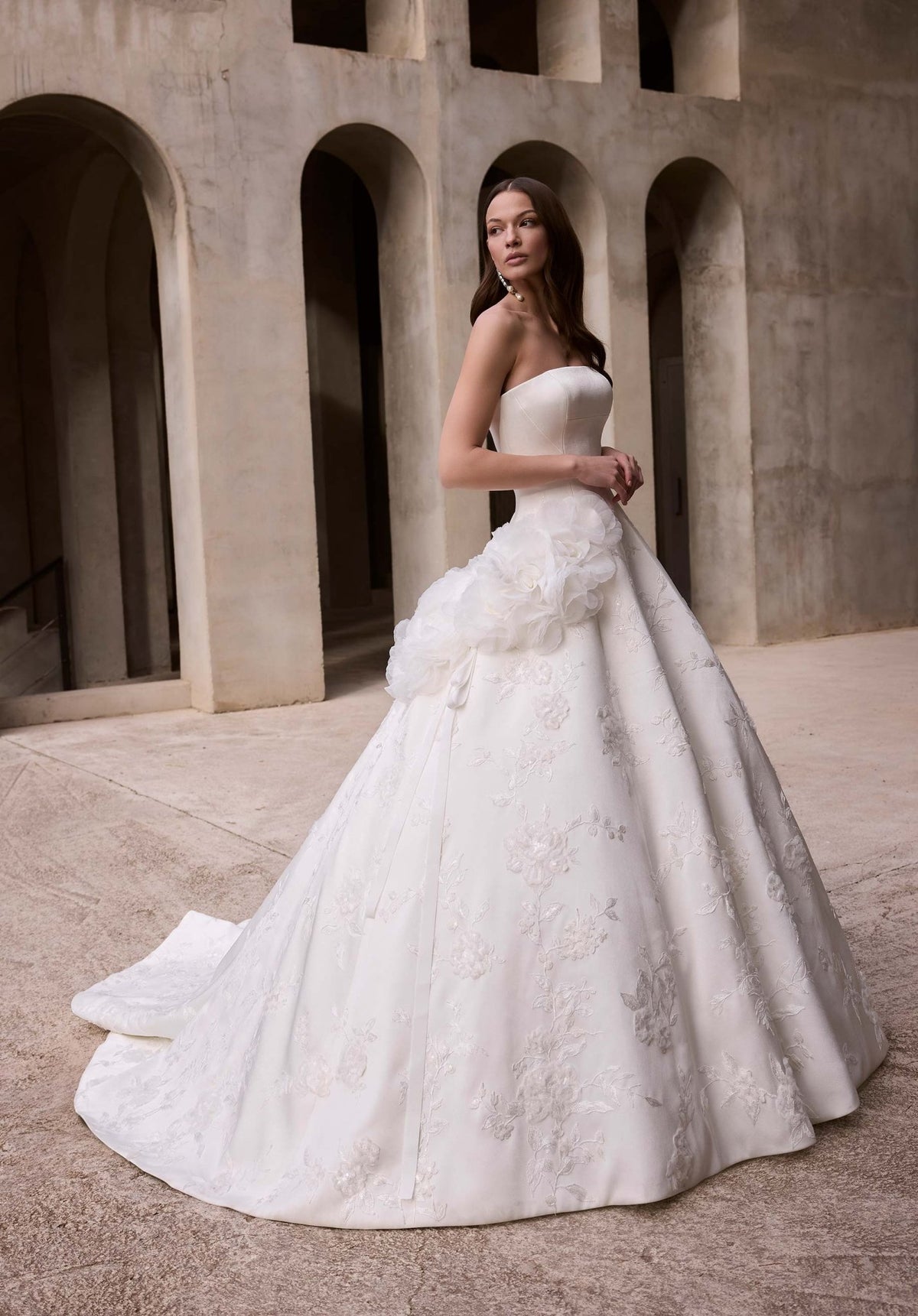 Daphira Wedding Dress - Silhouette Dresses