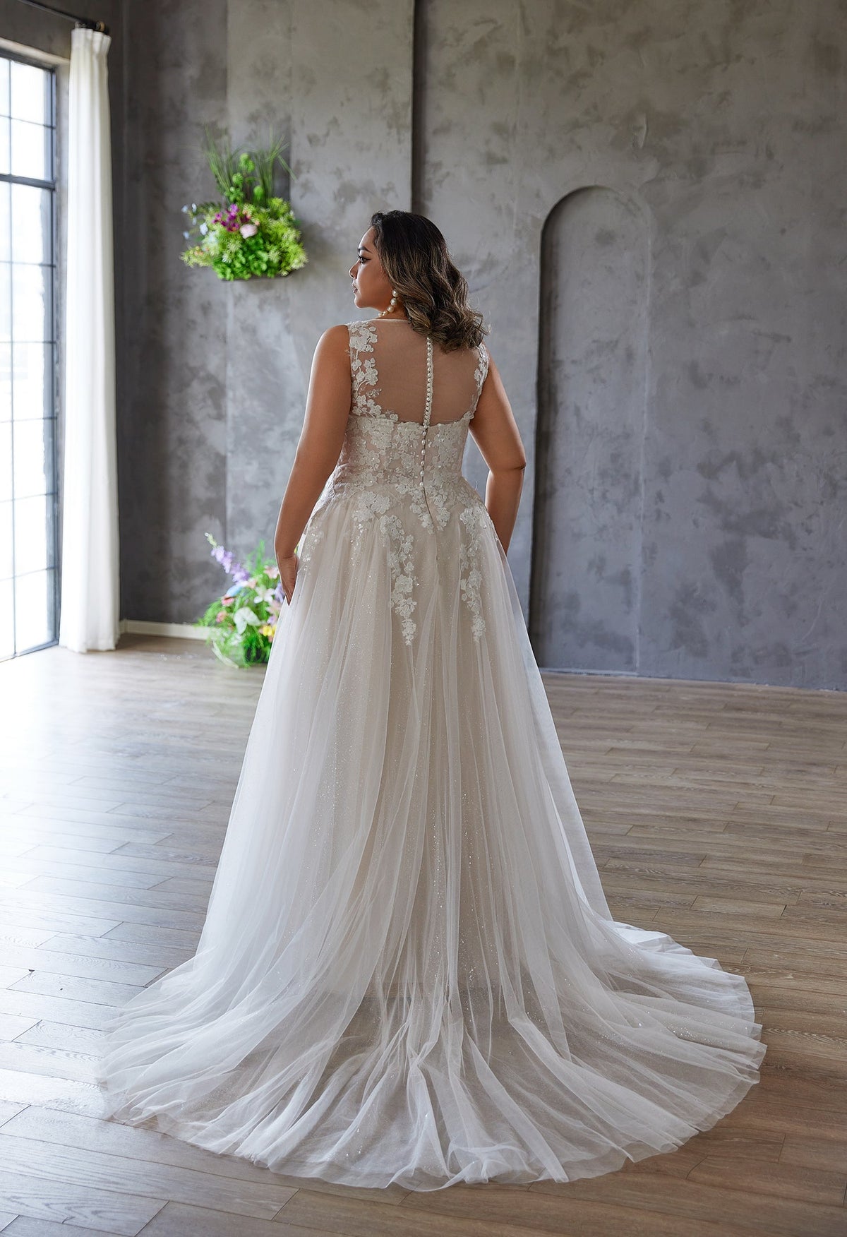 Farah AB HW3677 v-neck lace a-line wedding dress — view 5
