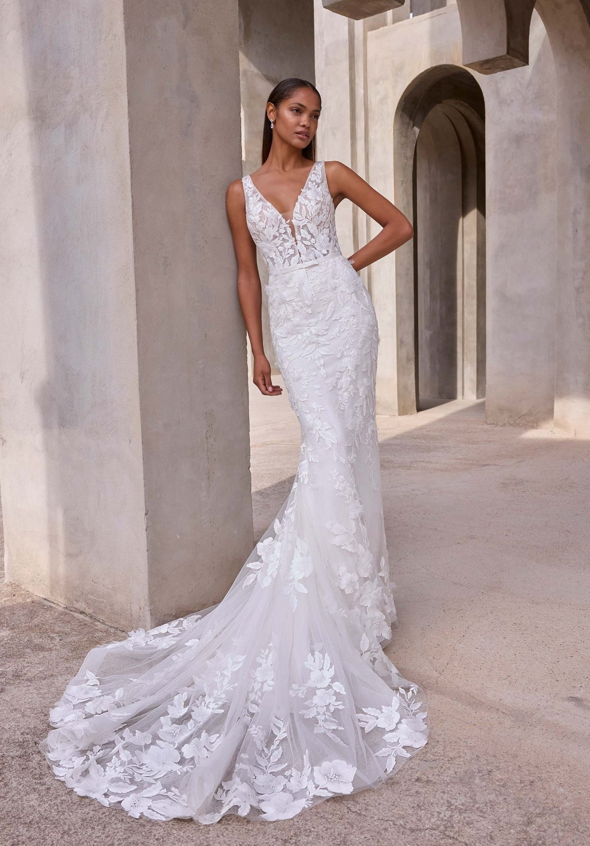 Fiora Wedding Dress - Silhouette Dresses