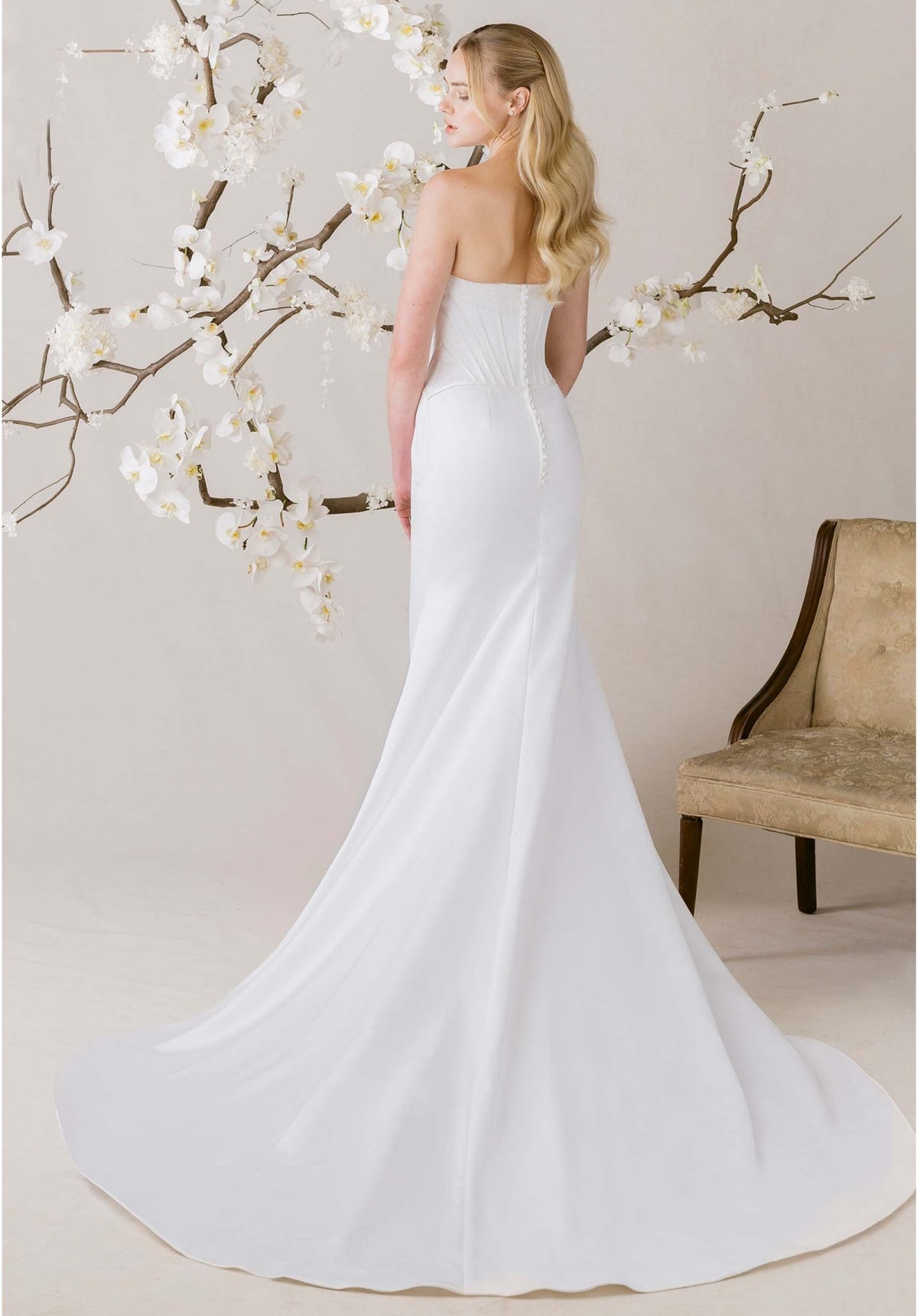 Fouetté Wedding Dress - Silhouette Dresses