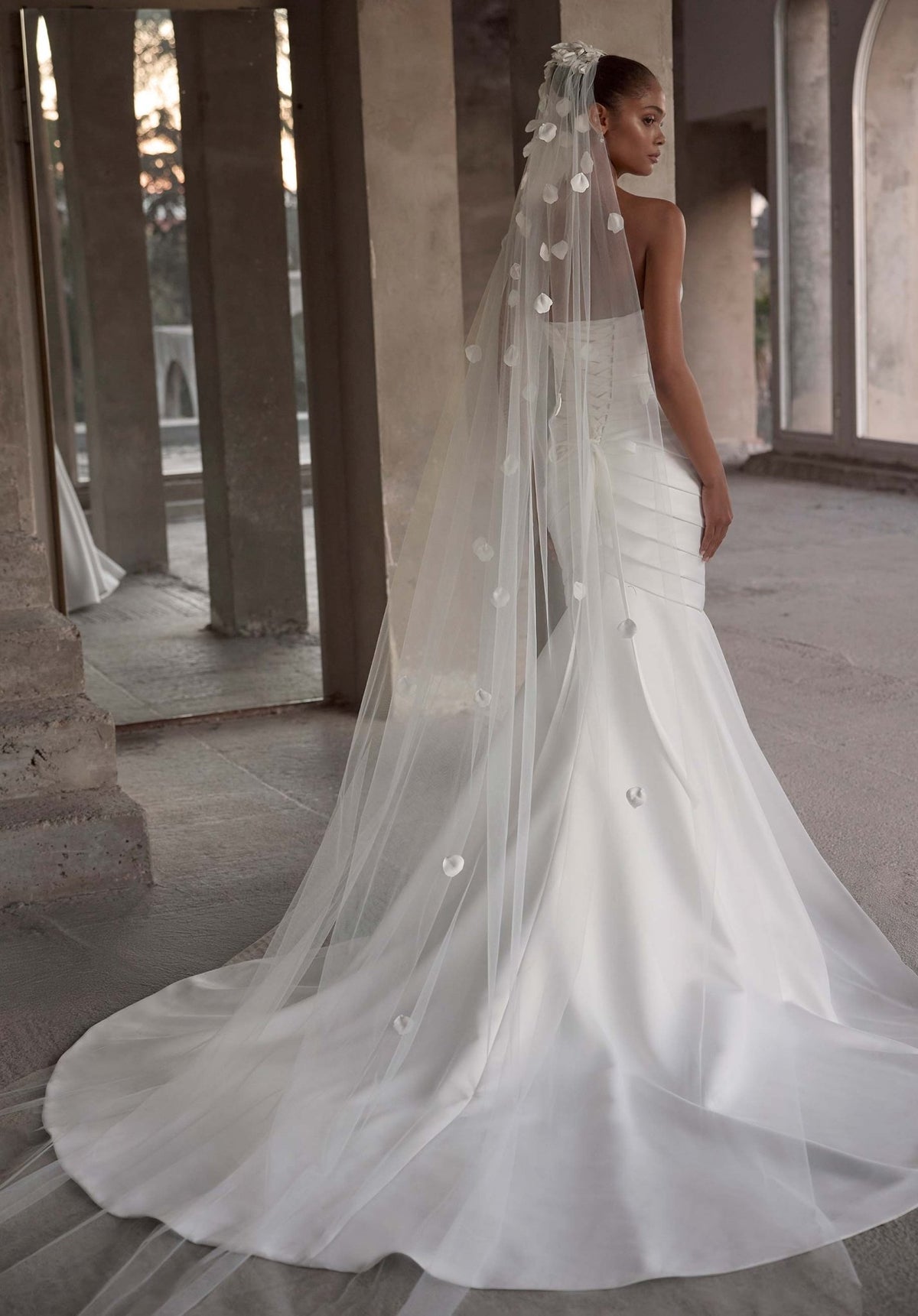 Iana Wedding Dress - Silhouette Dresses