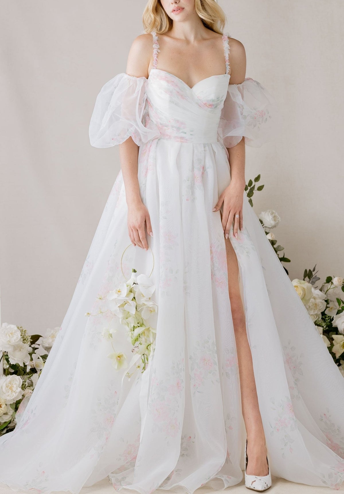 Jeté Wedding Dress - Silhouette Dresses