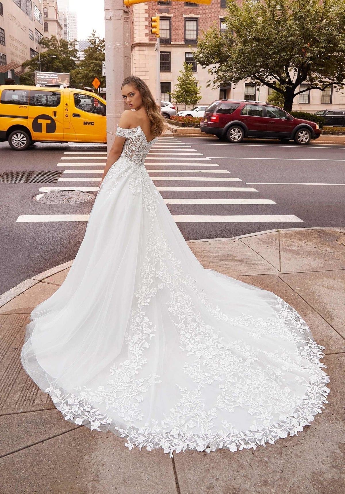 Joaquina Wedding Dress - Silhouette Dresses