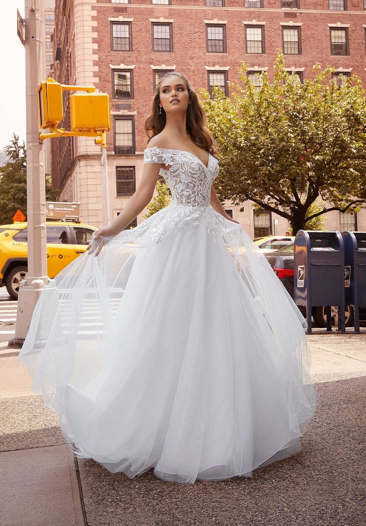Joaquina Wedding Dress - Silhouette Dresses