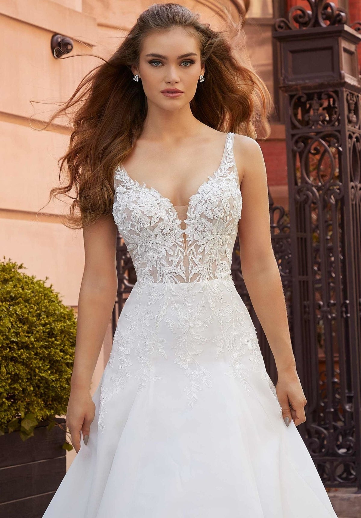 Julia Wedding Dress - Silhouette Dresses