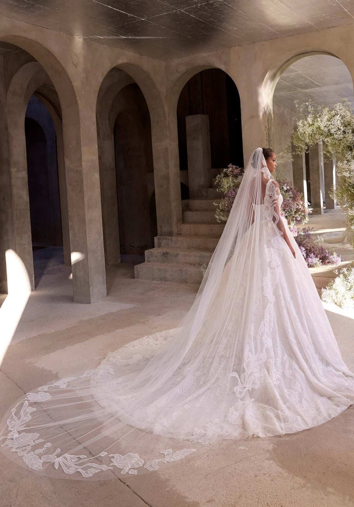 Leda Wedding Dress - Silhouette Dresses