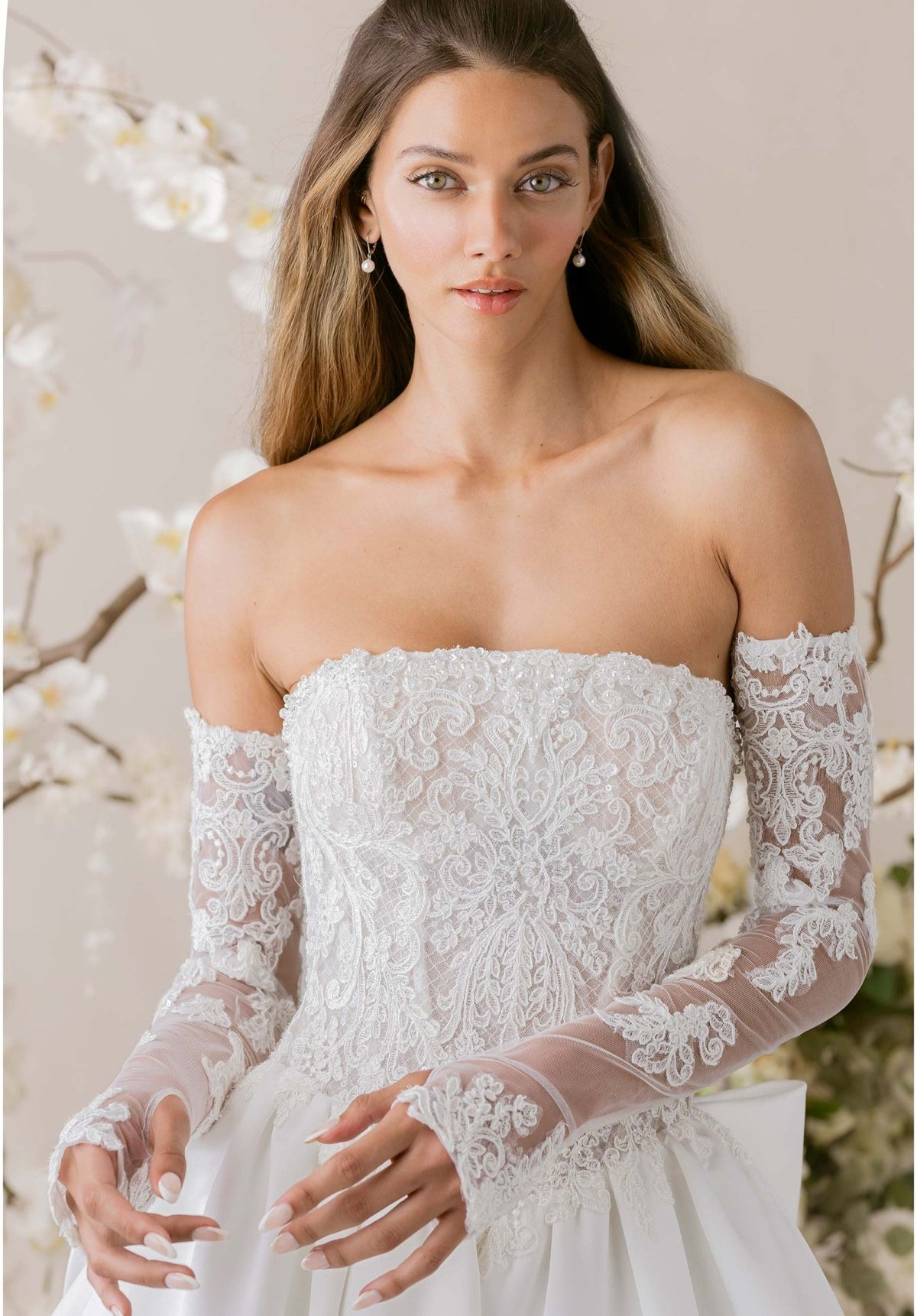 Lise Wedding Dress - Silhouette Dresses