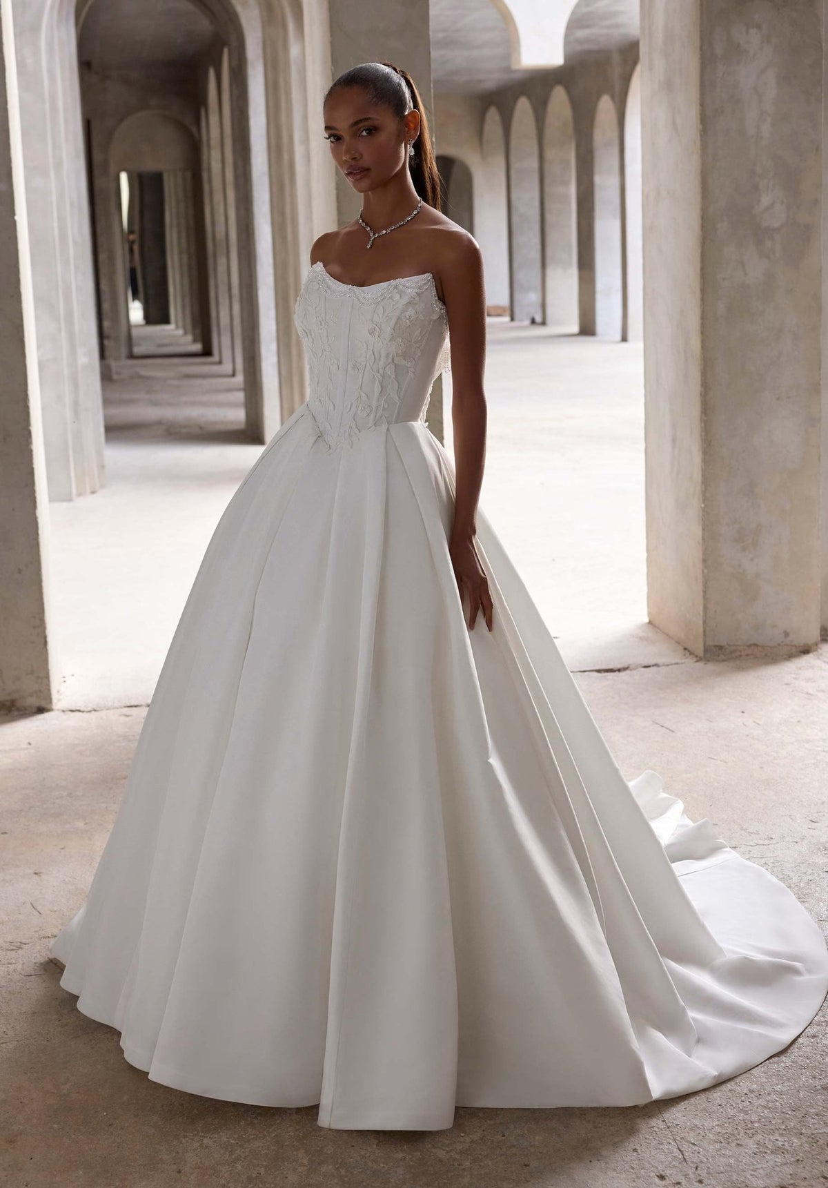 Lyra Wedding Dress - Silhouette Dresses