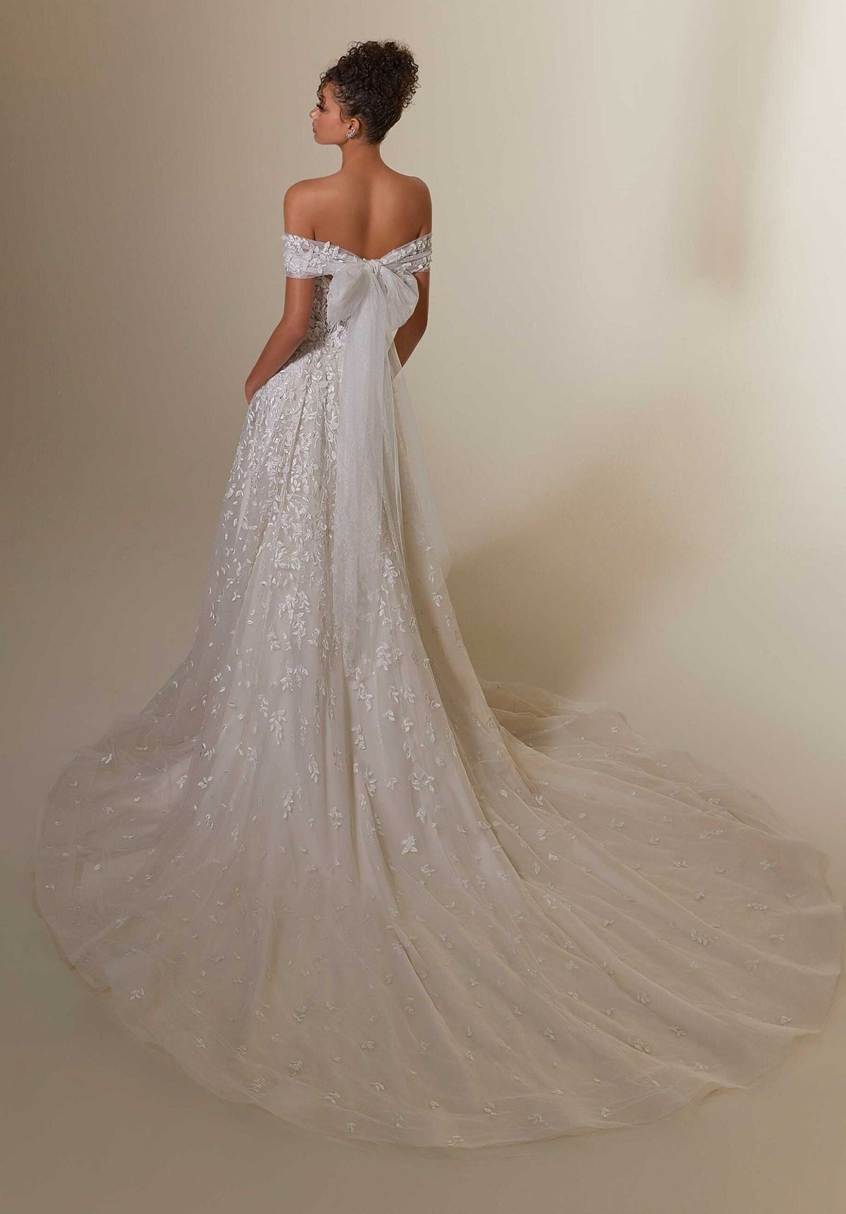 Mackenzie Wedding Dress - Silhouette Dresses