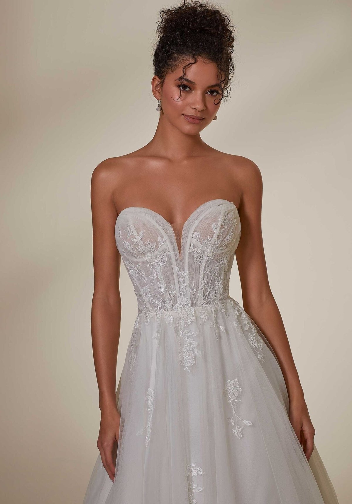 Marianne Wedding Dress - Silhouette Dresses