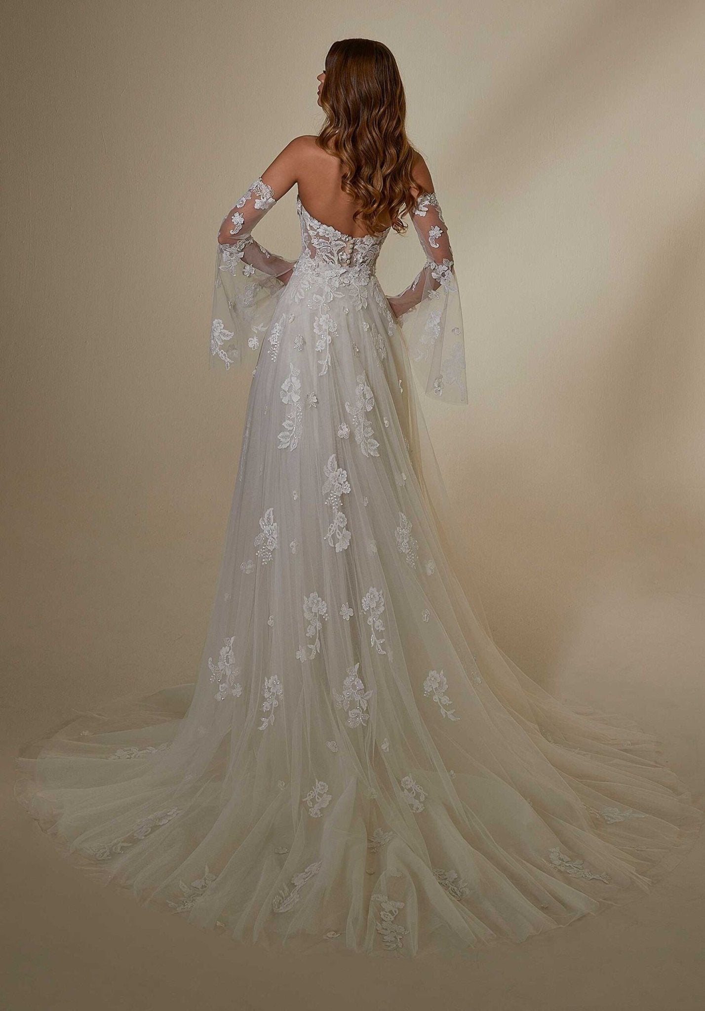 Maxine Wedding Dress - Silhouette Dresses