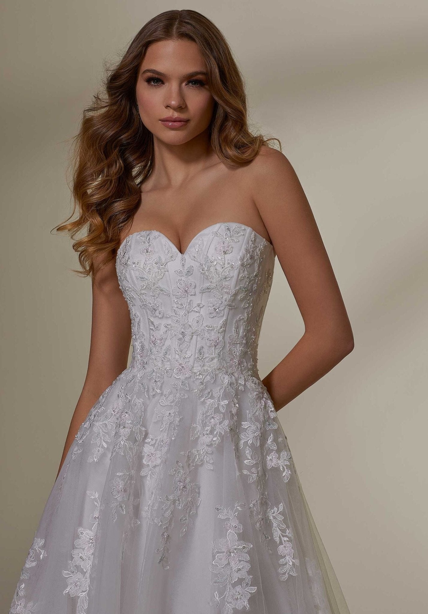Melanie Wedding Dress - Silhouette Dresses