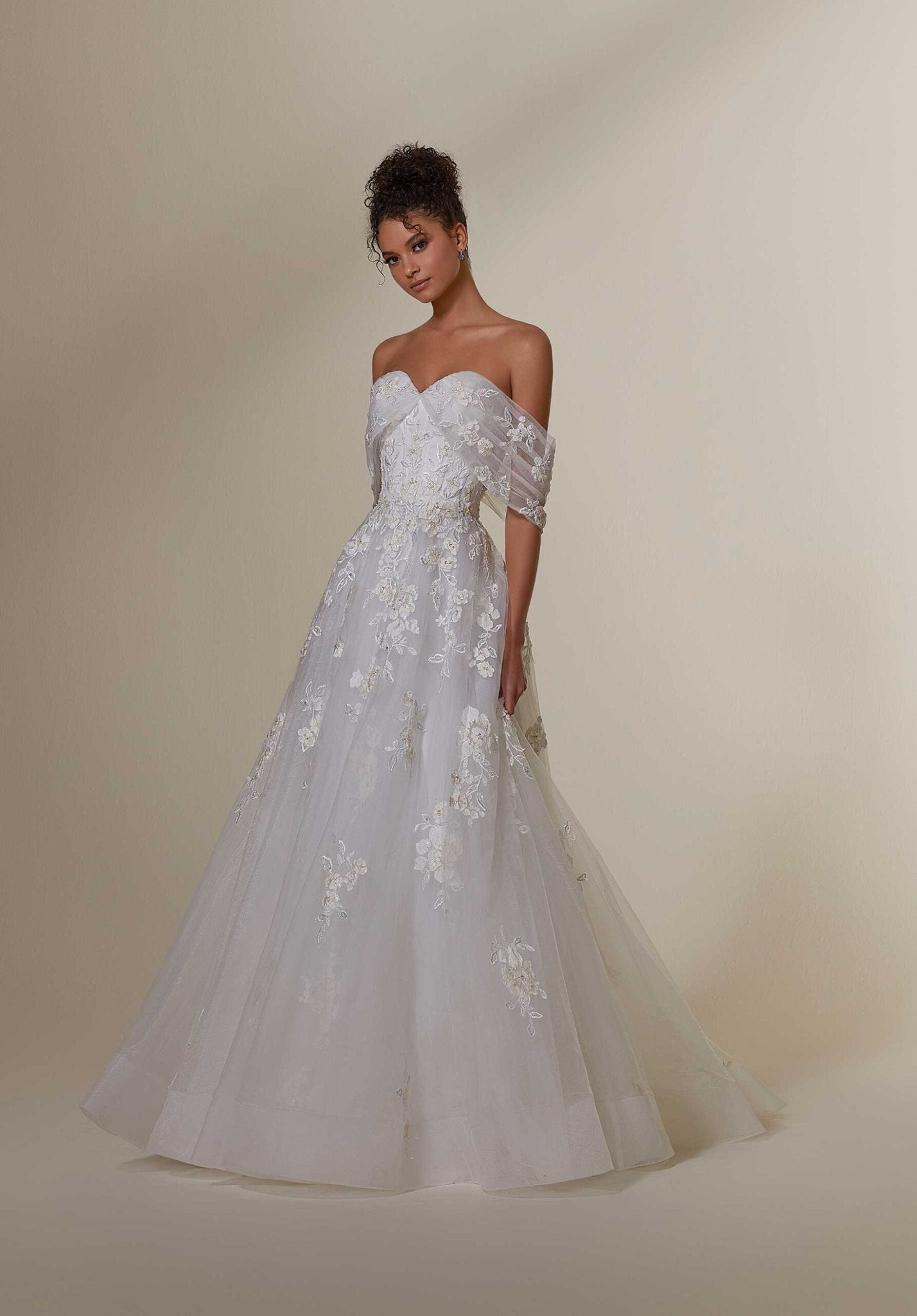 Melanie Wedding Dress - Silhouette Dresses