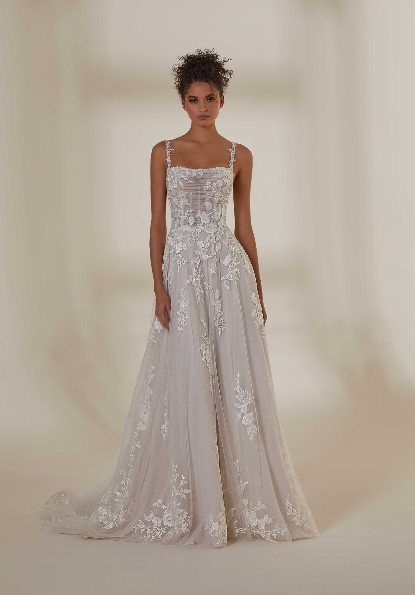 Meredith Wedding Dress - Silhouette Dresses
