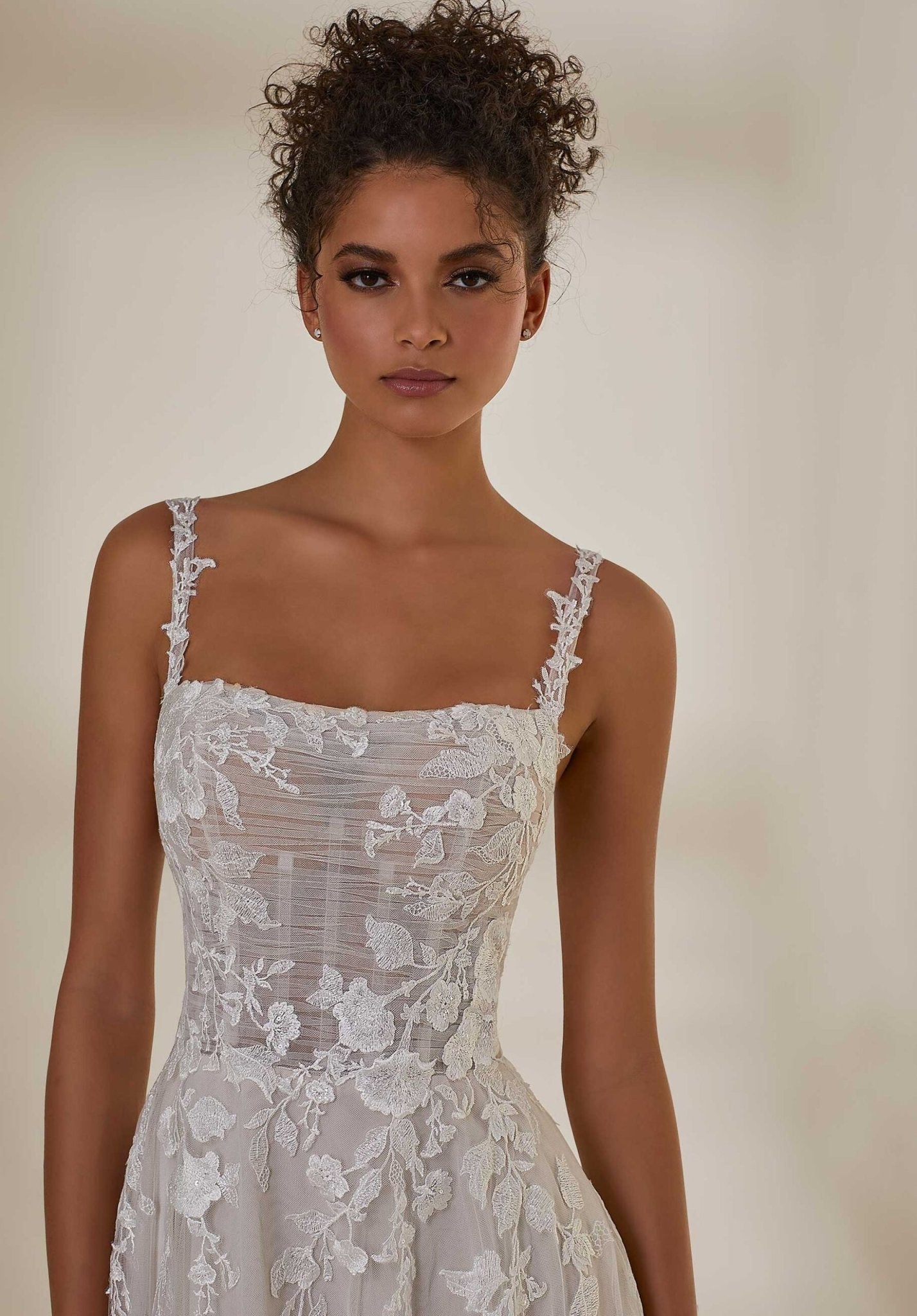 Meredith Wedding Dress - Silhouette Dresses