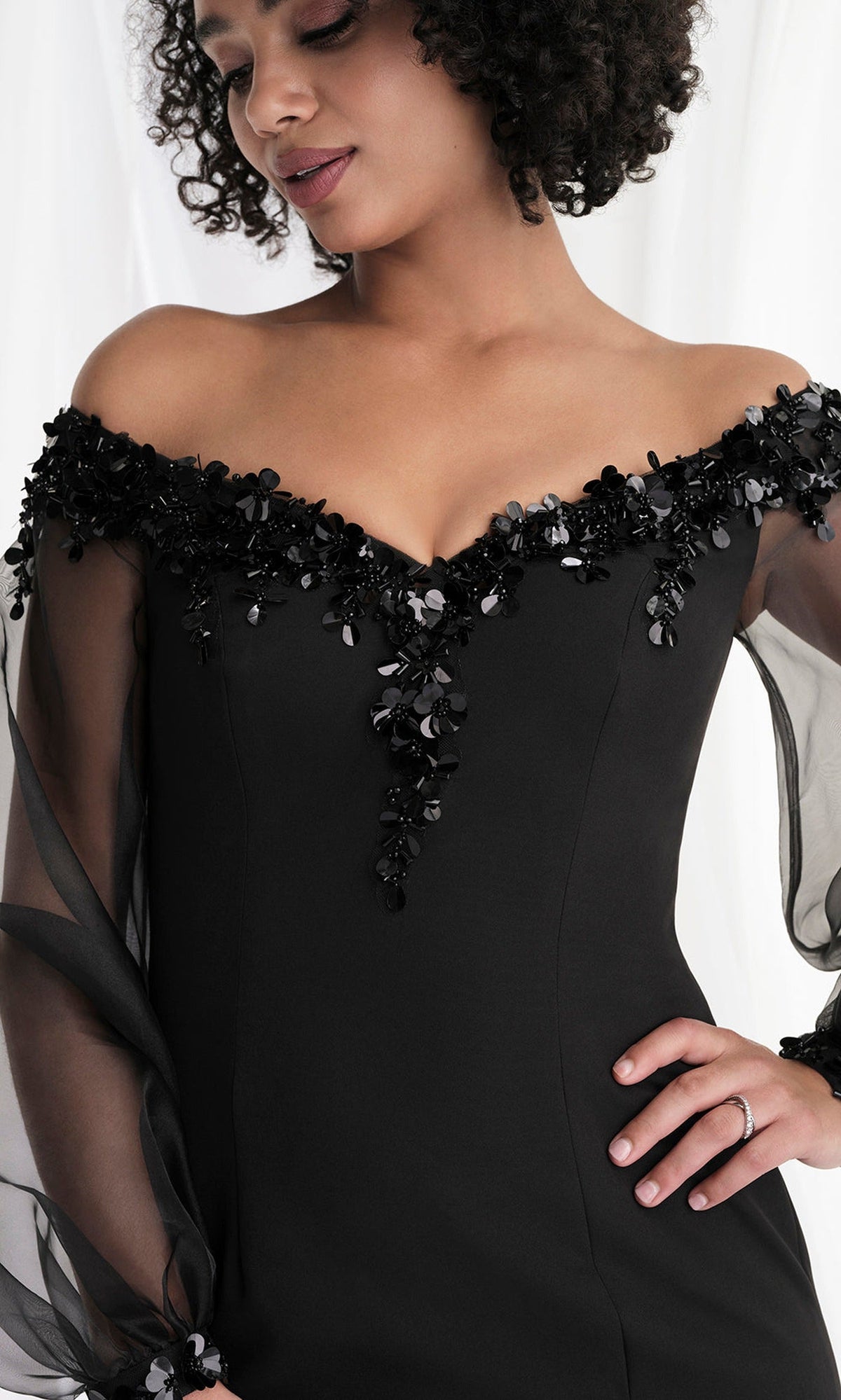 MGNY By Mori Lee 73162 - Organza Blouson Sleeve Off Shoulder Gown