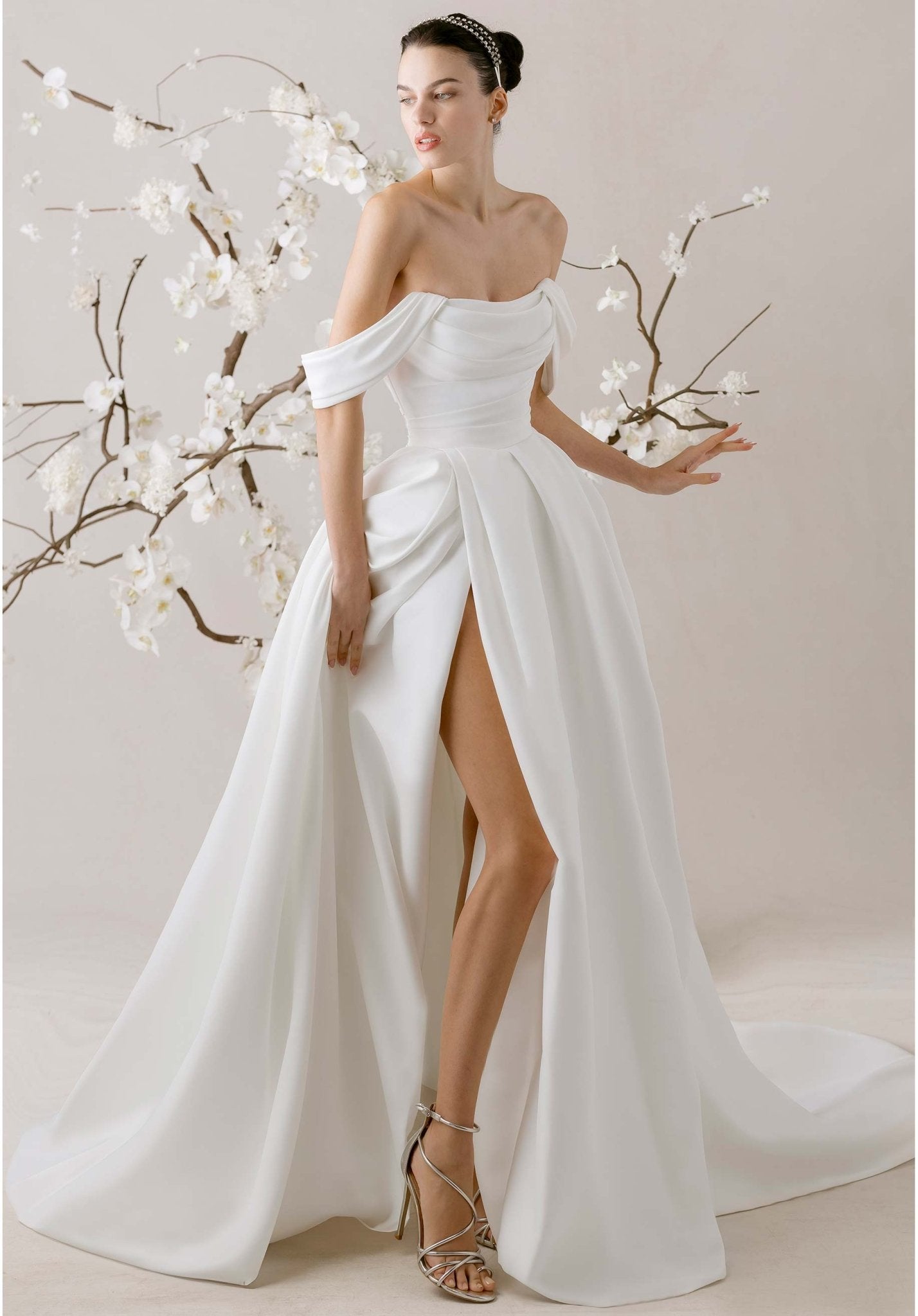 Mirela Wedding Dress - Silhouette Dresses