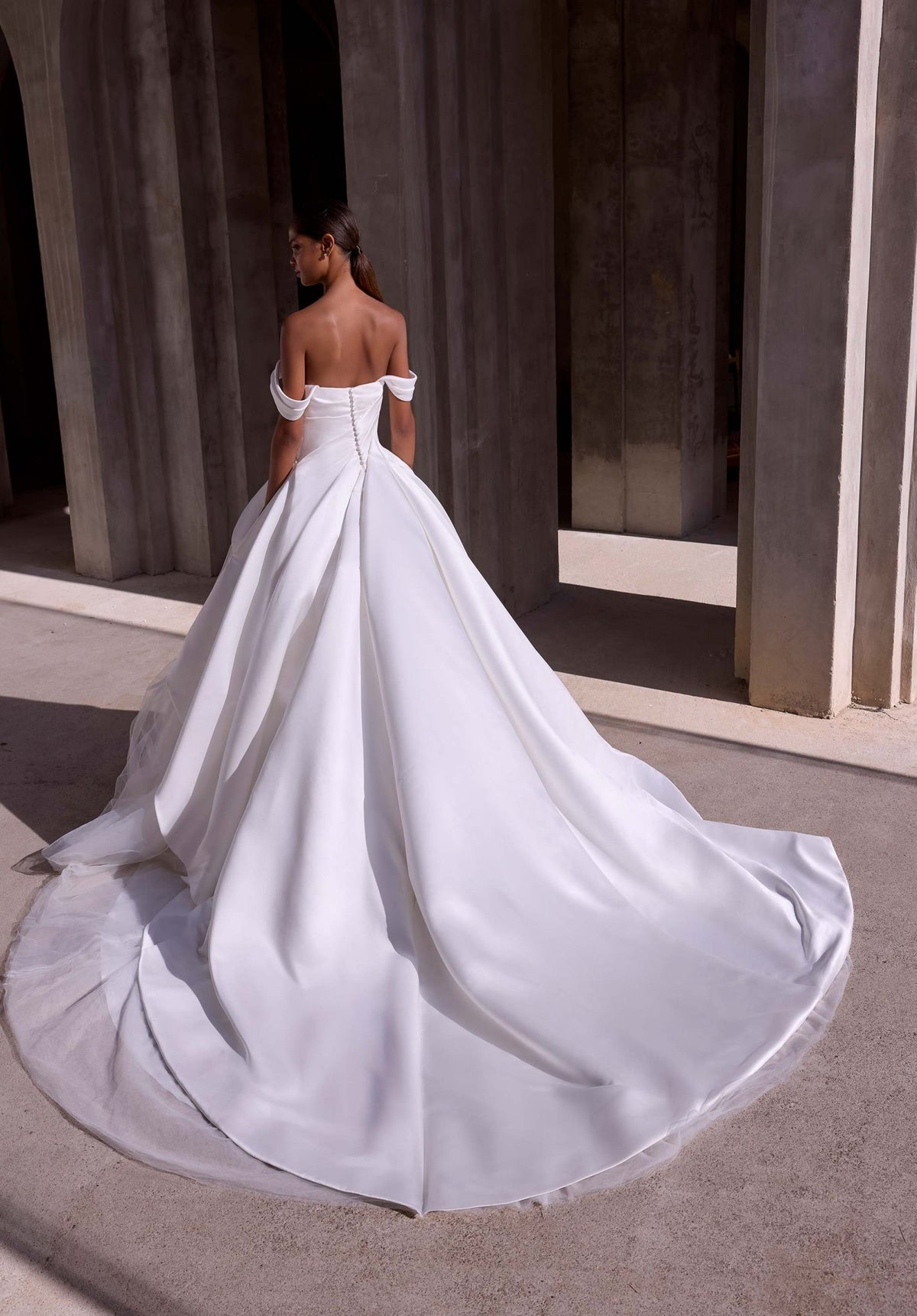 Nuwa Wedding Dress - Silhouette Dresses