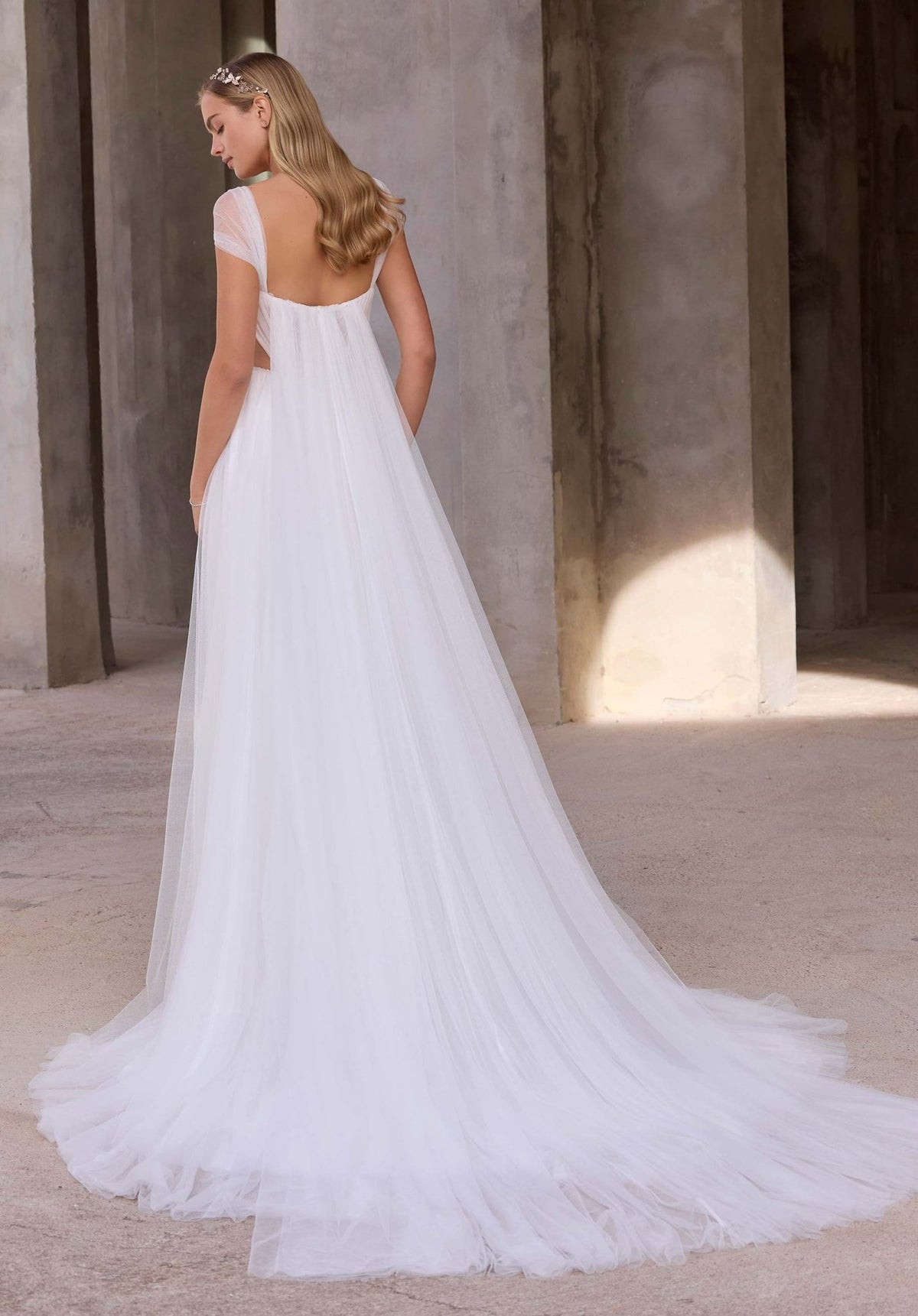 Ostara Wedding Dress - Silhouette Dresses