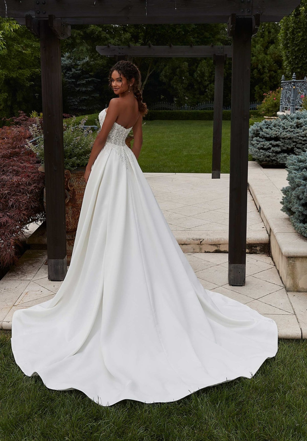 Patricia Wedding Dress - Silhouette Dresses