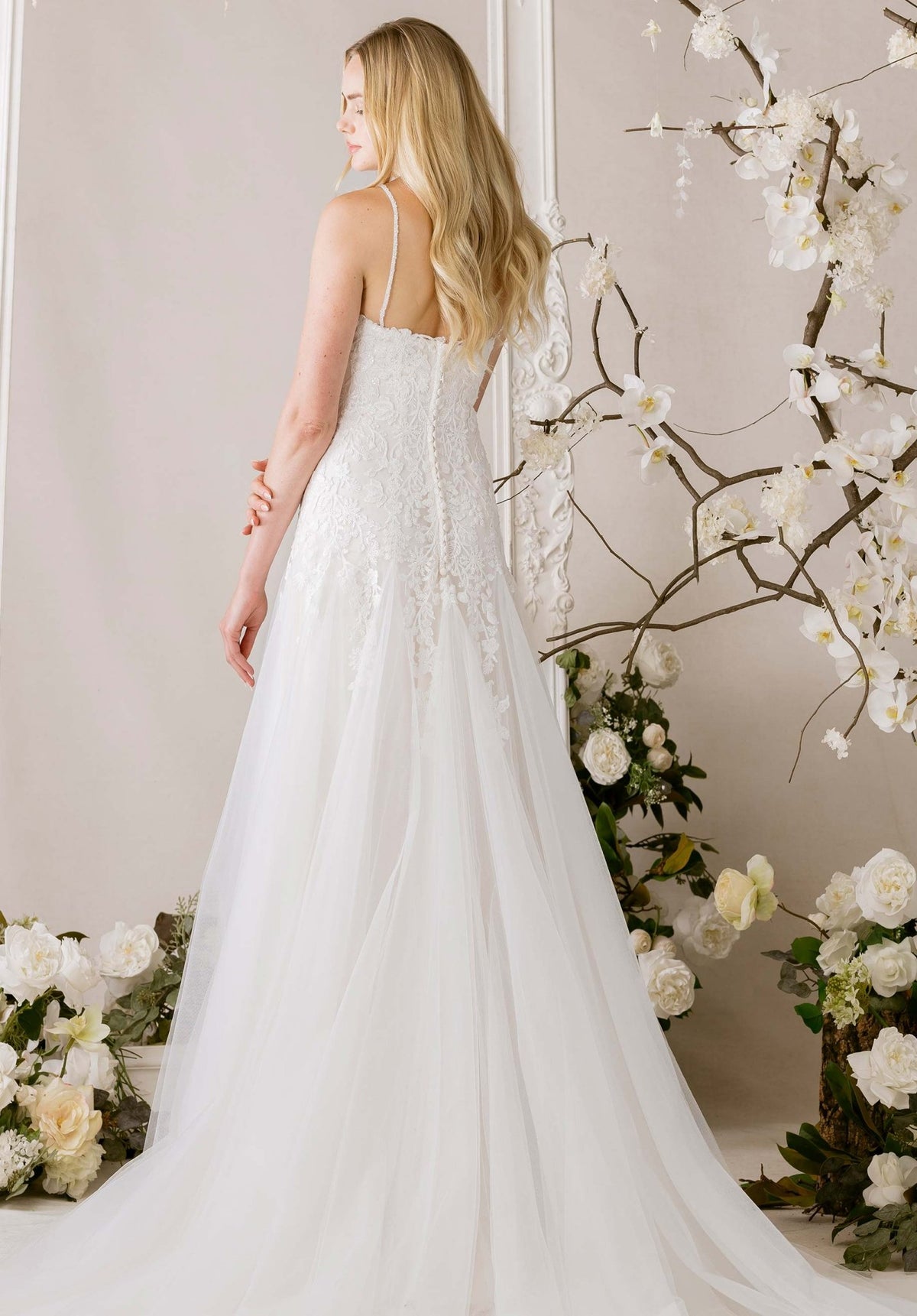 Pavlova Wedding Dress - Silhouette Dresses