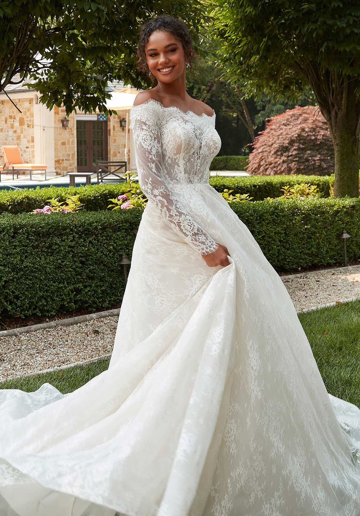 Penelope Wedding Dress - Silhouette Dresses