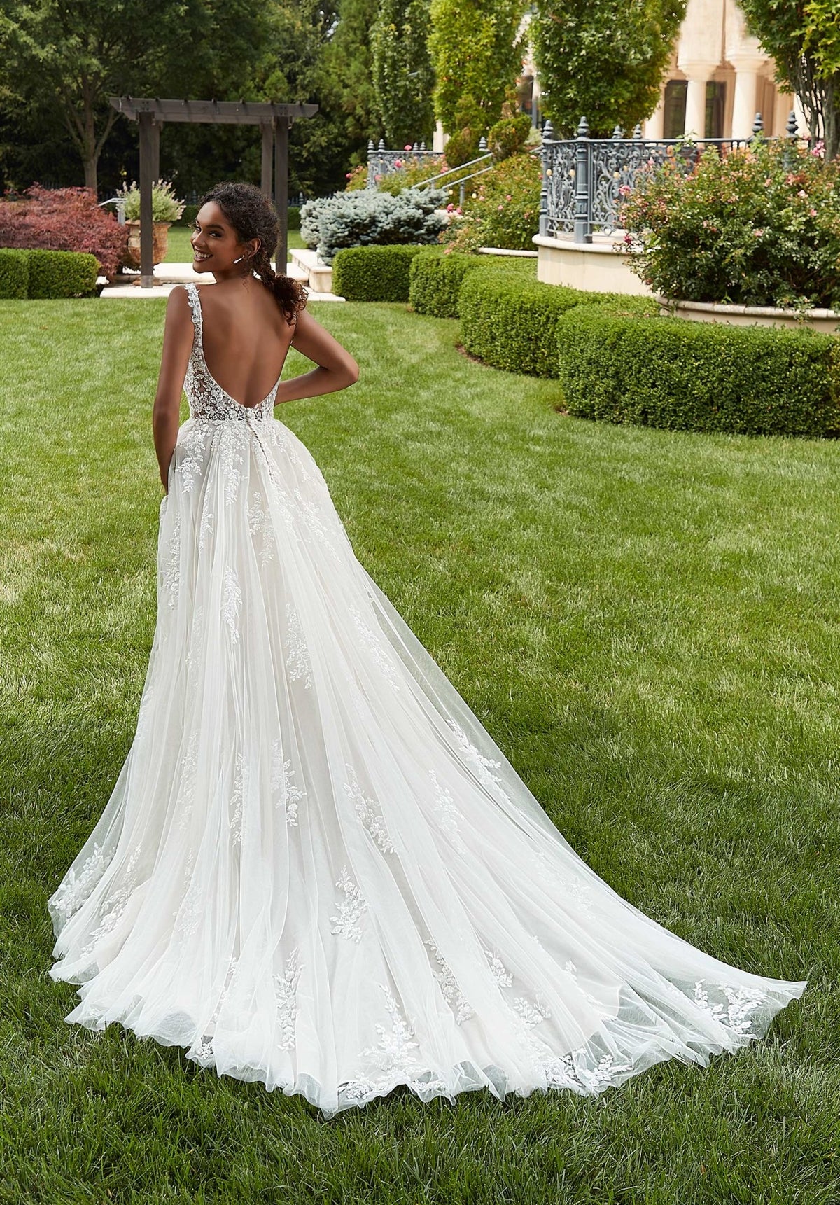 Phillippa Wedding Dress - Silhouette Dresses