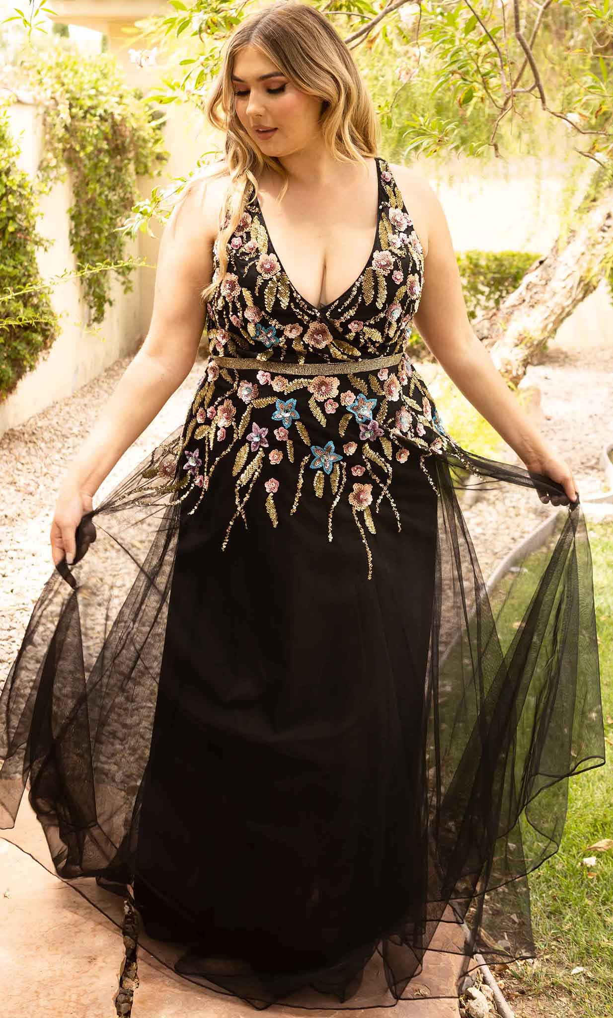 Primavera Couture 14006 - Floral Appliqued Tulle A-line Gown - view 4