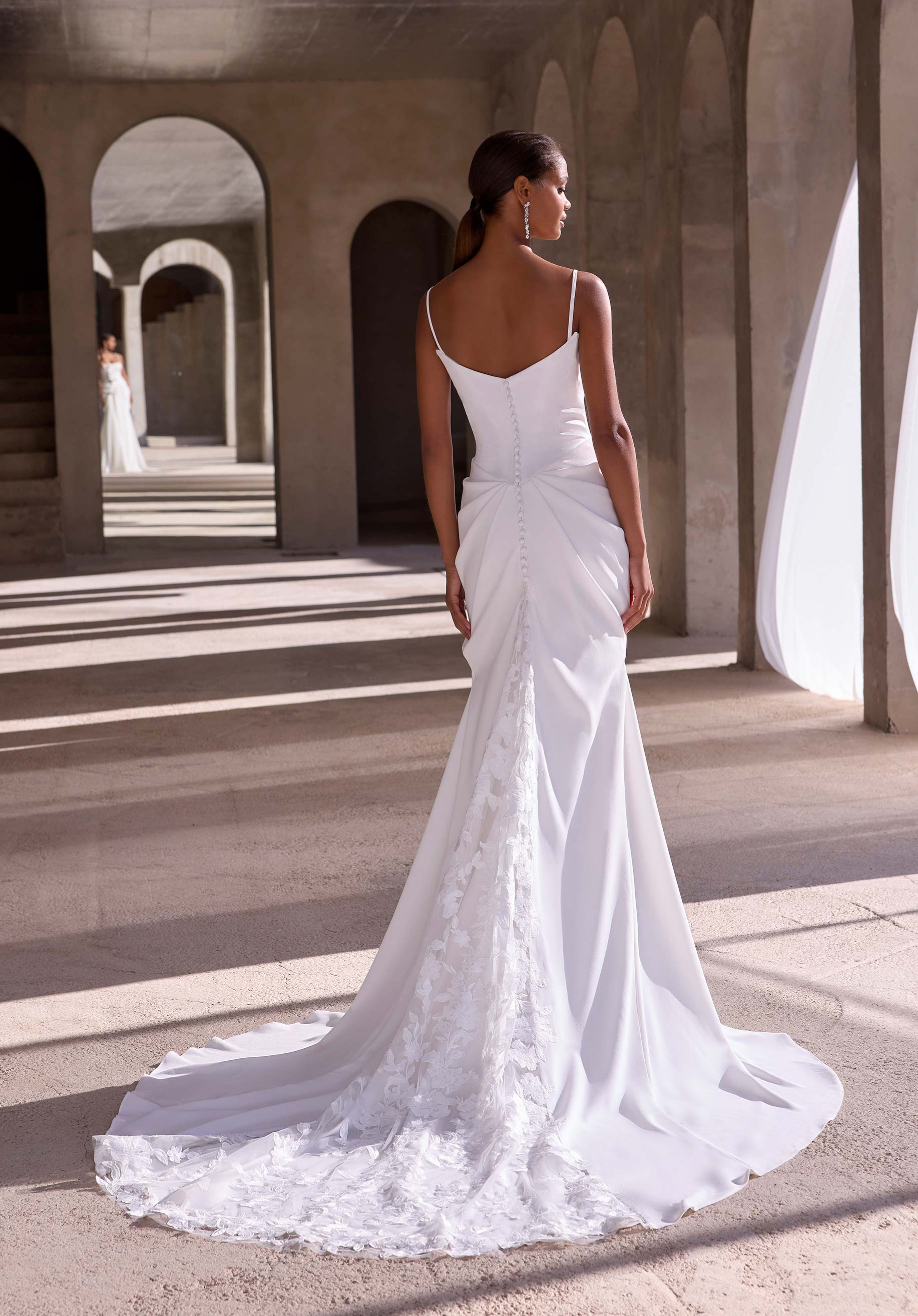 https://cdn.shopify.com/s/files/1/0908/3011/1000/files/product_img_2934_gallery_img_3_14009e45-3f16-4374-832b-838f7f02f9de.jpg?v=1749688404