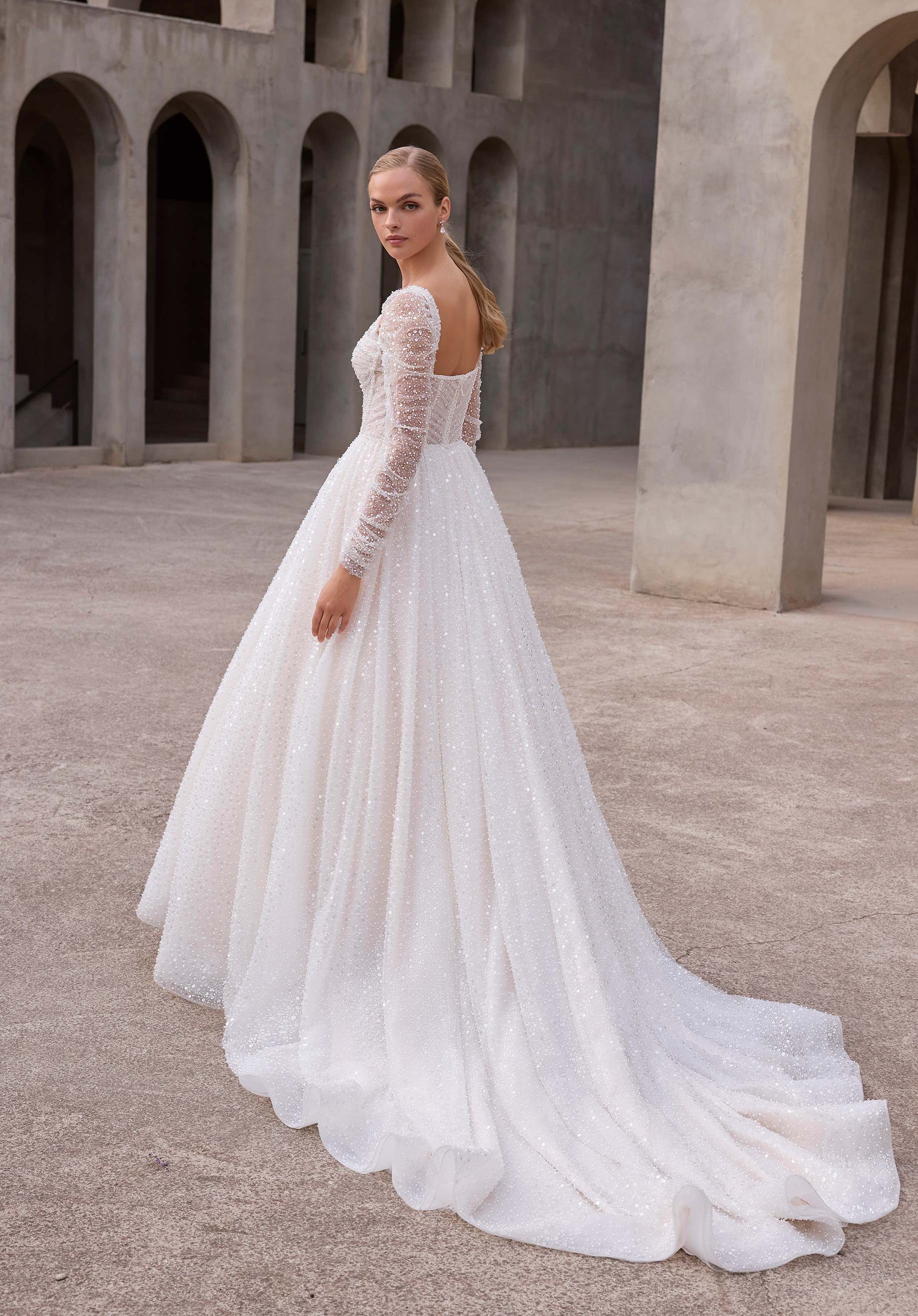 https://cdn.shopify.com/s/files/1/0908/3011/1000/files/product_img_2943_gallery_img_4_3995e3bb-117f-439d-94cc-75b86f1987e7.jpg?v=1749689107
