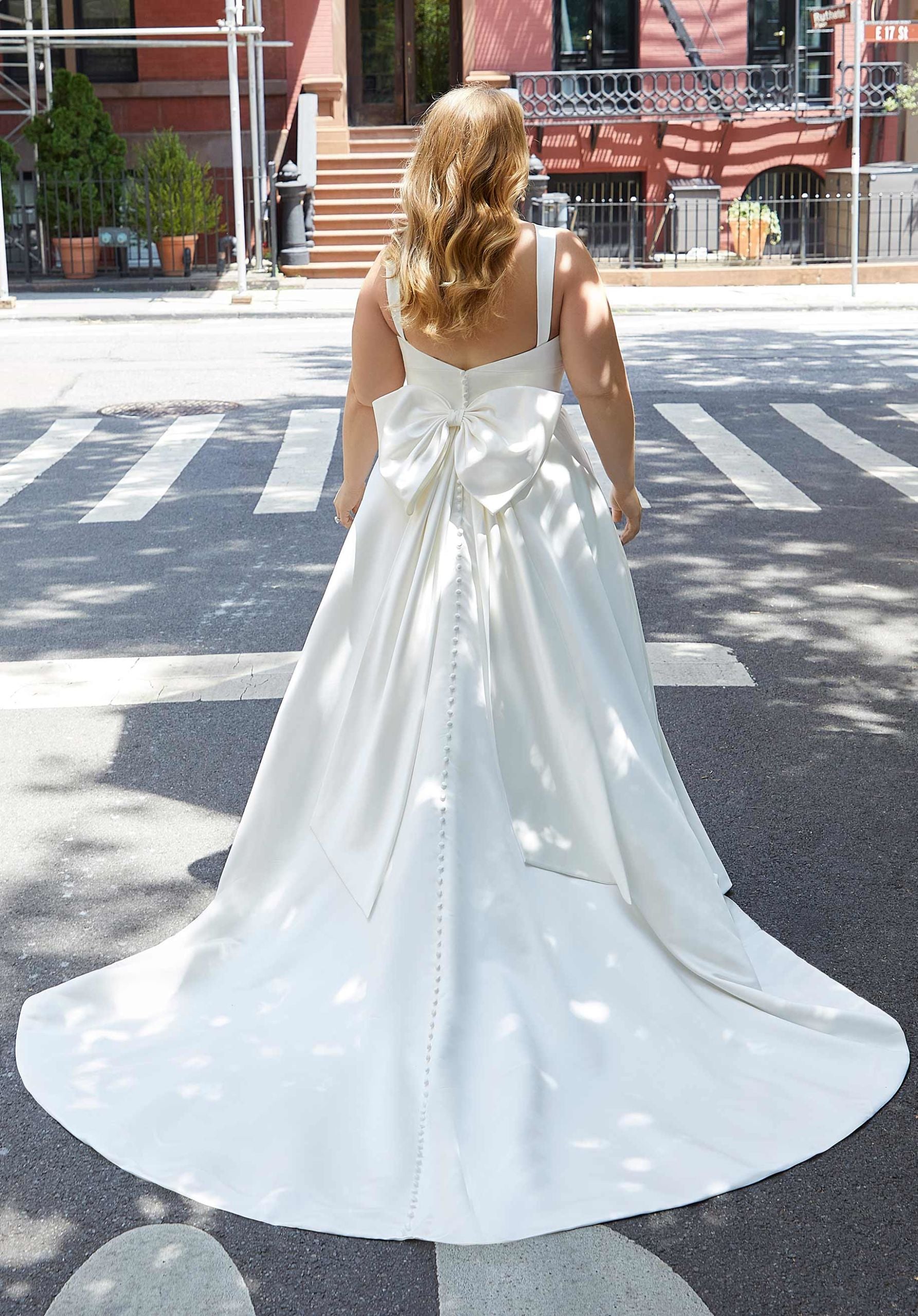 https://cdn.shopify.com/s/files/1/0908/3011/1000/files/product_img_3374_gallery_img_2-scaled.jpg?v=1749635495