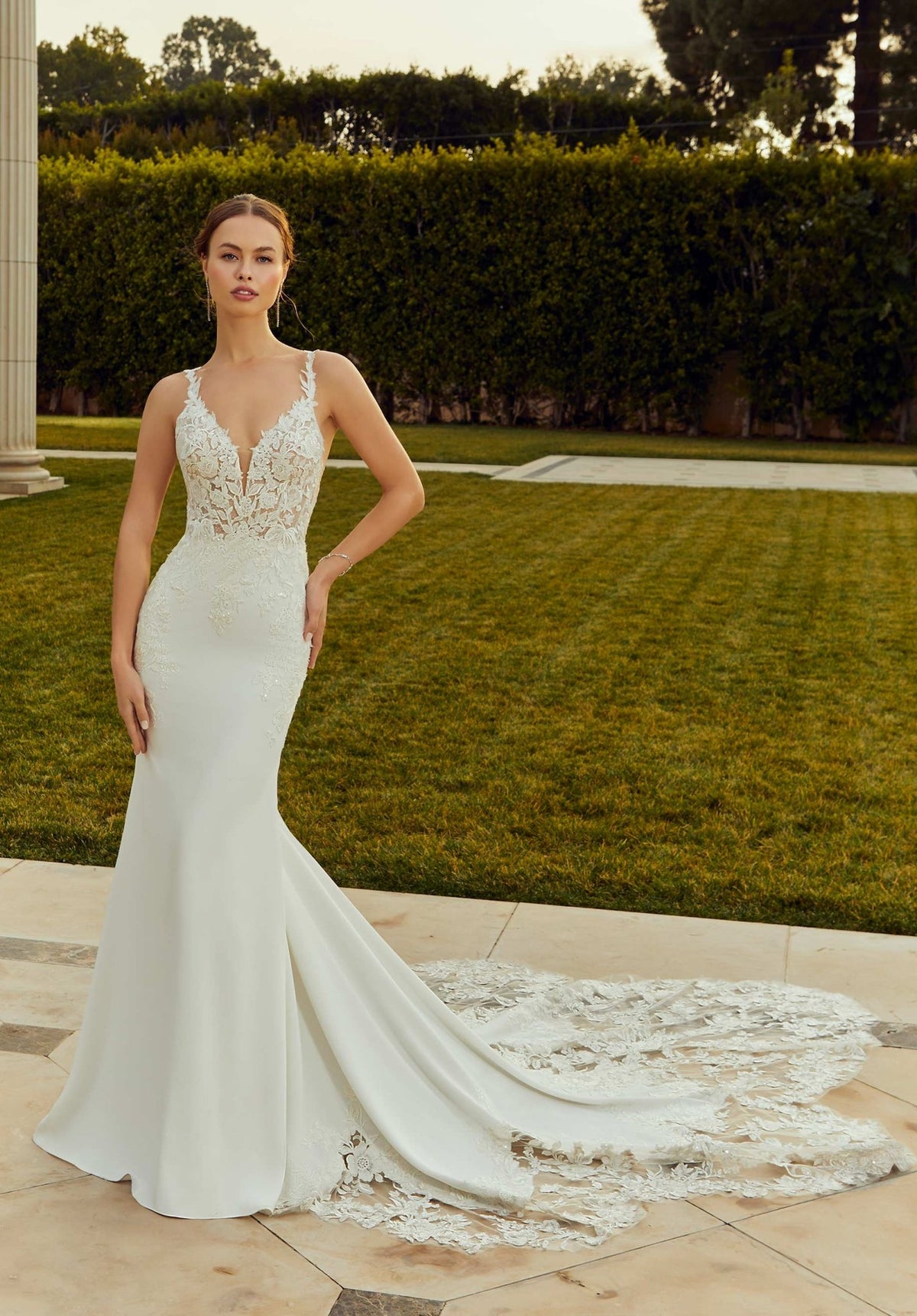 Raquel Wedding Dress - Silhouette Dresses
