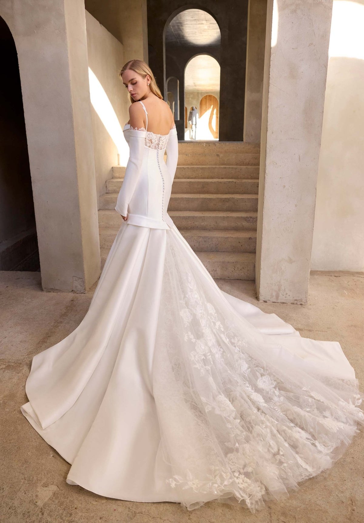 Renni Wedding Dress - Silhouette Dresses