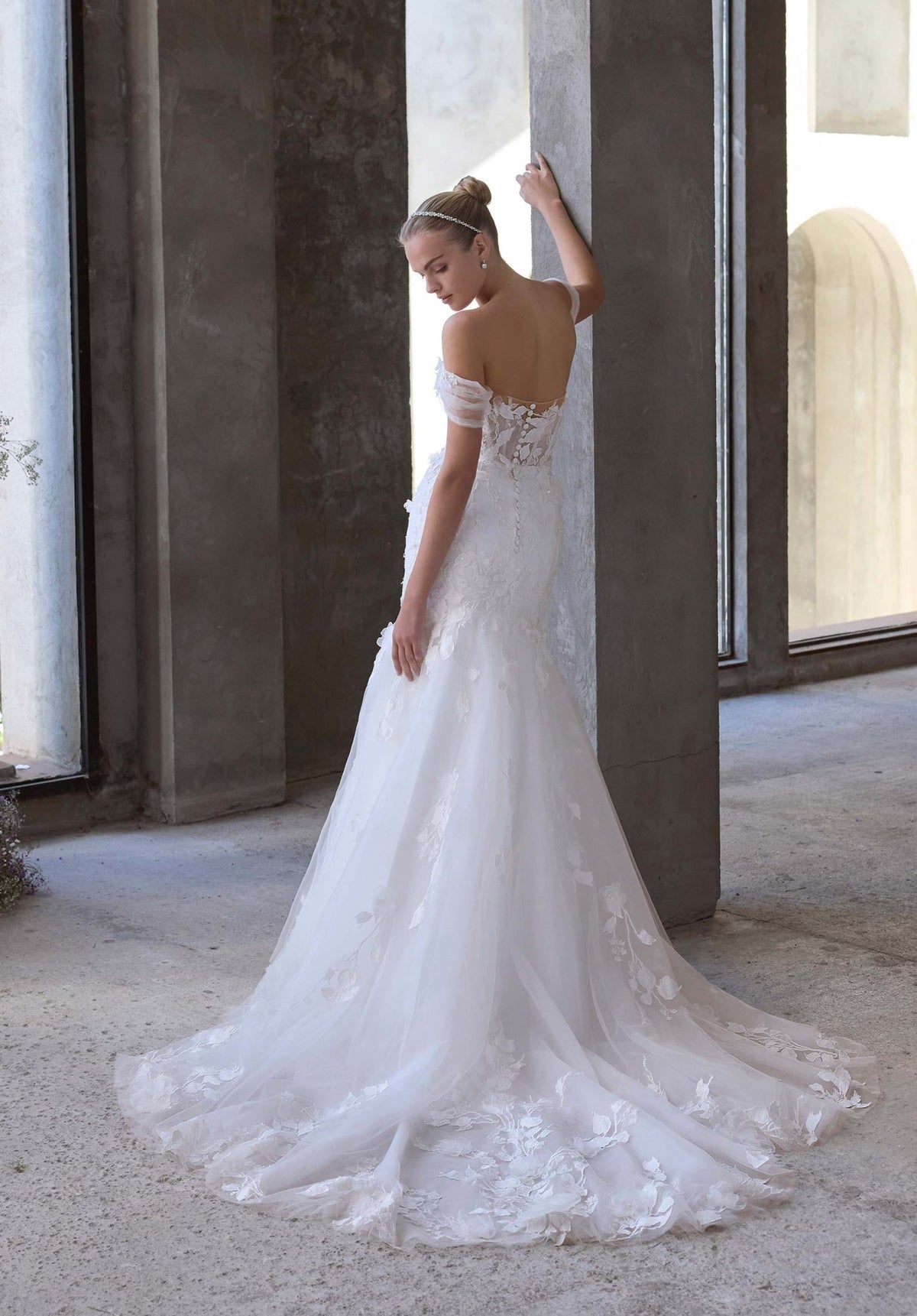 Rey Wedding Dress - Silhouette Dresses