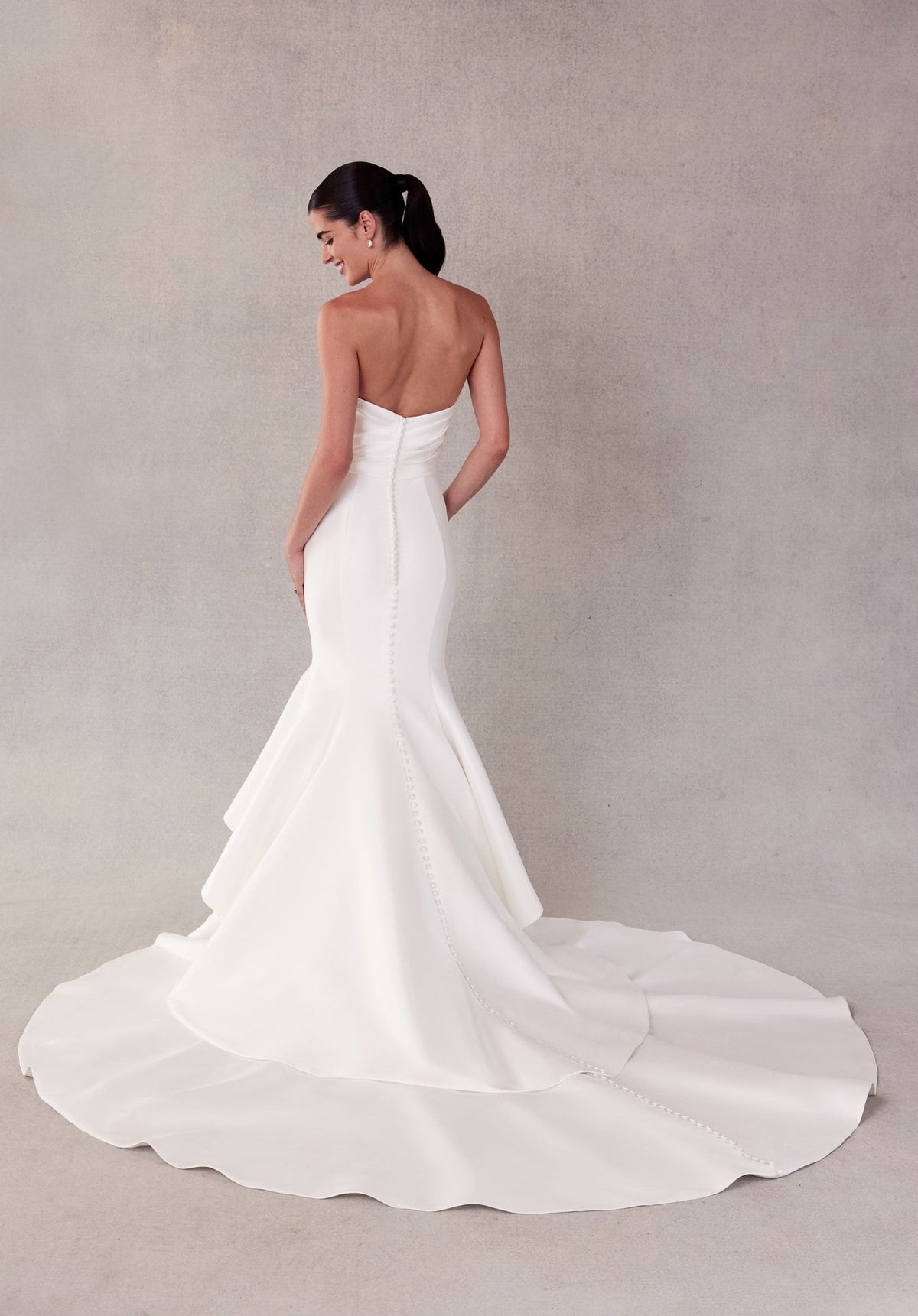 Safiyah Wedding Dress - Silhouette Dresses