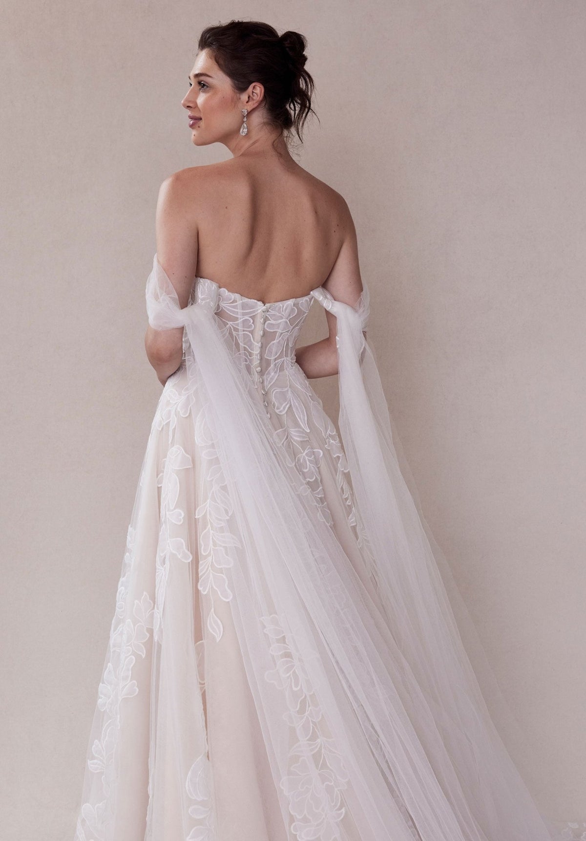Sahar Wedding Dress - Silhouette Dresses