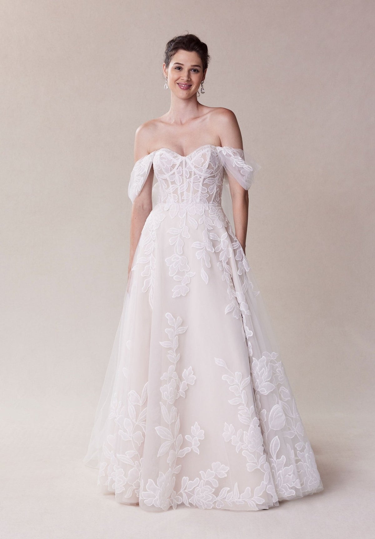 Sahar Wedding Dress - Silhouette Dresses