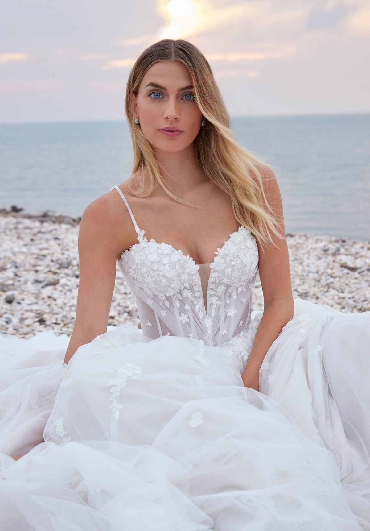 Samira Wedding Dress - Silhouette Dresses