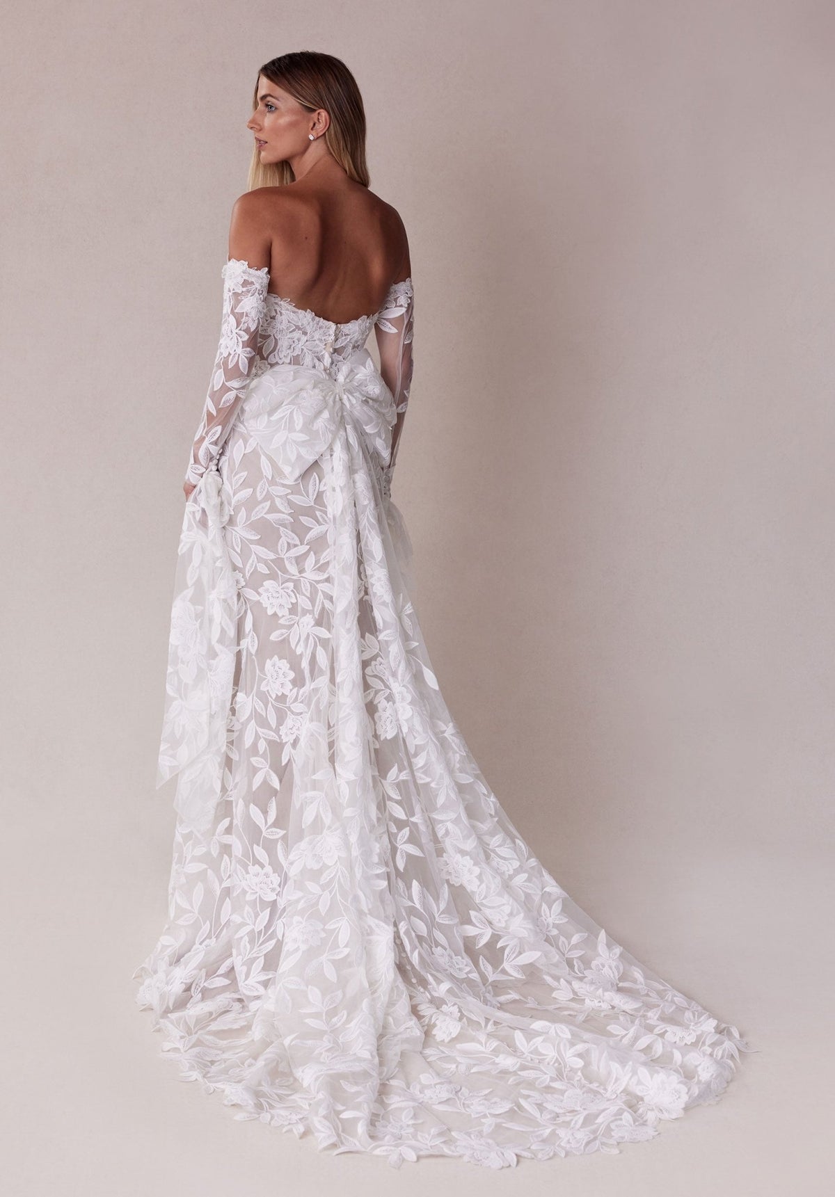 Santana Wedding Dress - Silhouette Dresses