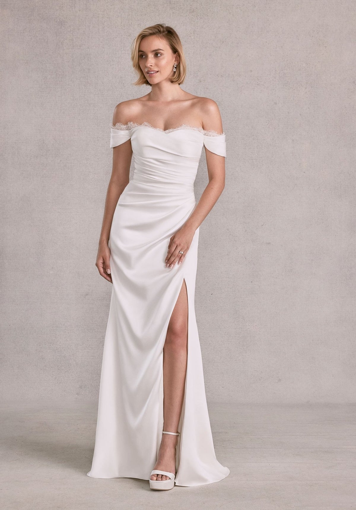Saylor Wedding Dress - Silhouette Dresses