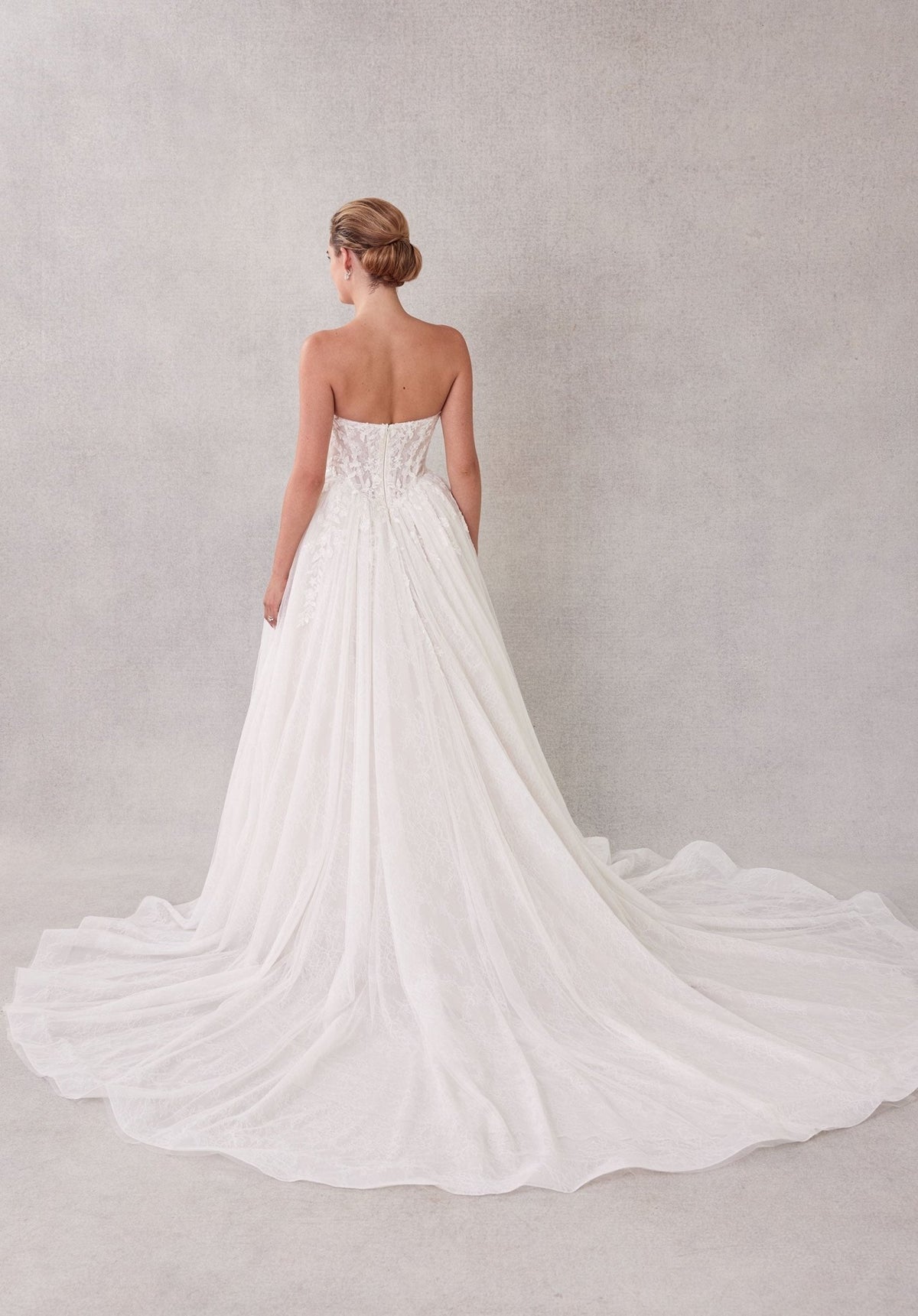 Seattle Wedding Dress - Silhouette Dresses