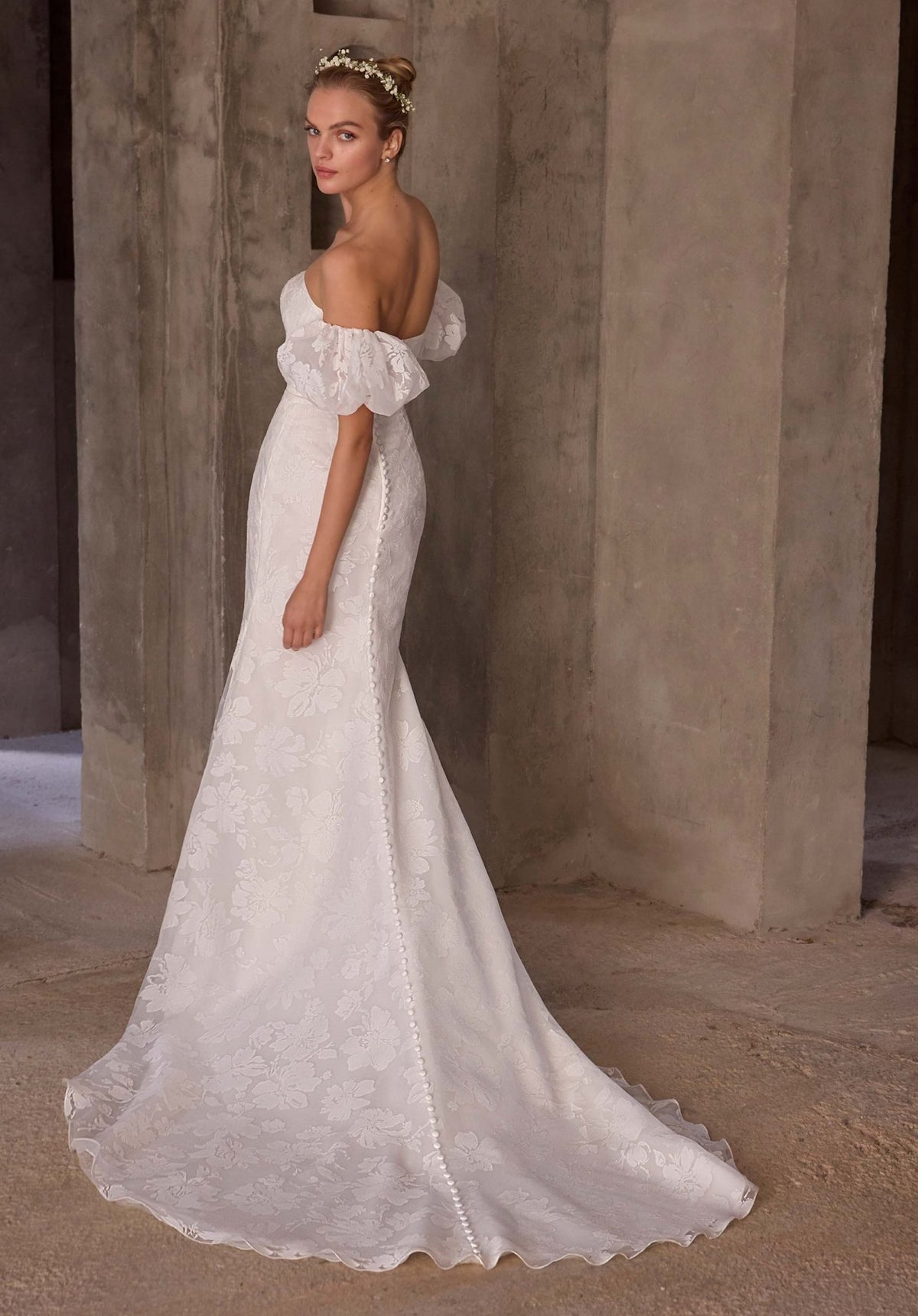 Sen Wedding Dress - Silhouette Dresses