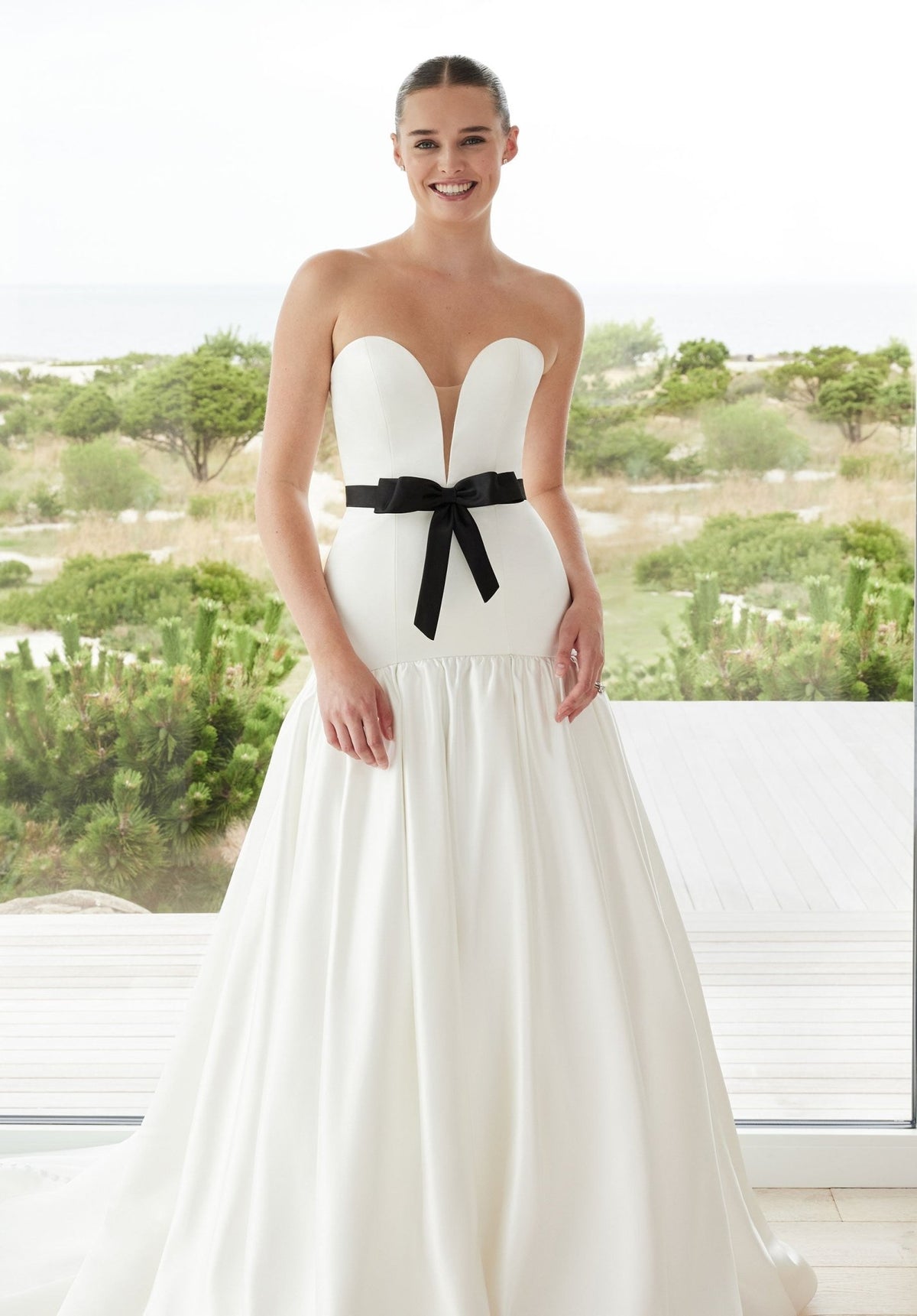 Simone Wedding Dress - Silhouette Dresses