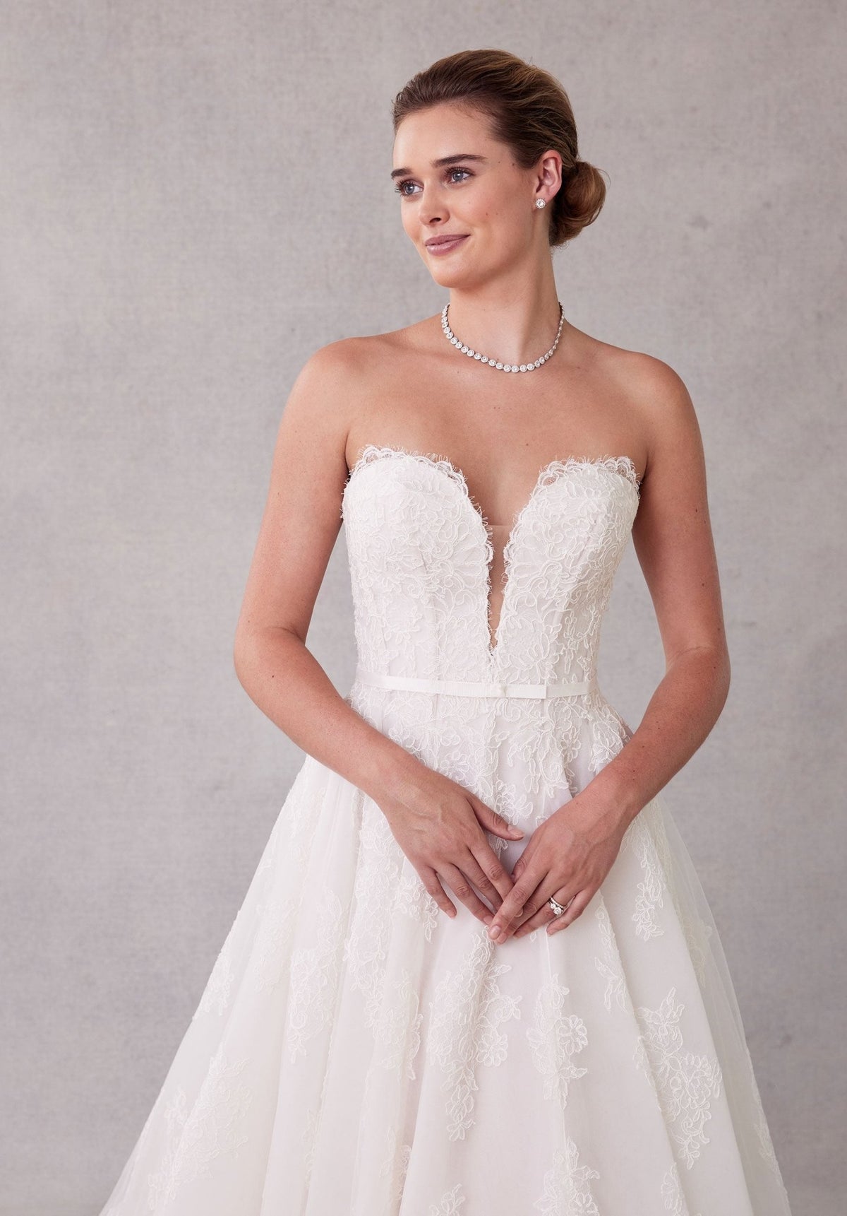 Sivan Wedding Dress - Silhouette Dresses