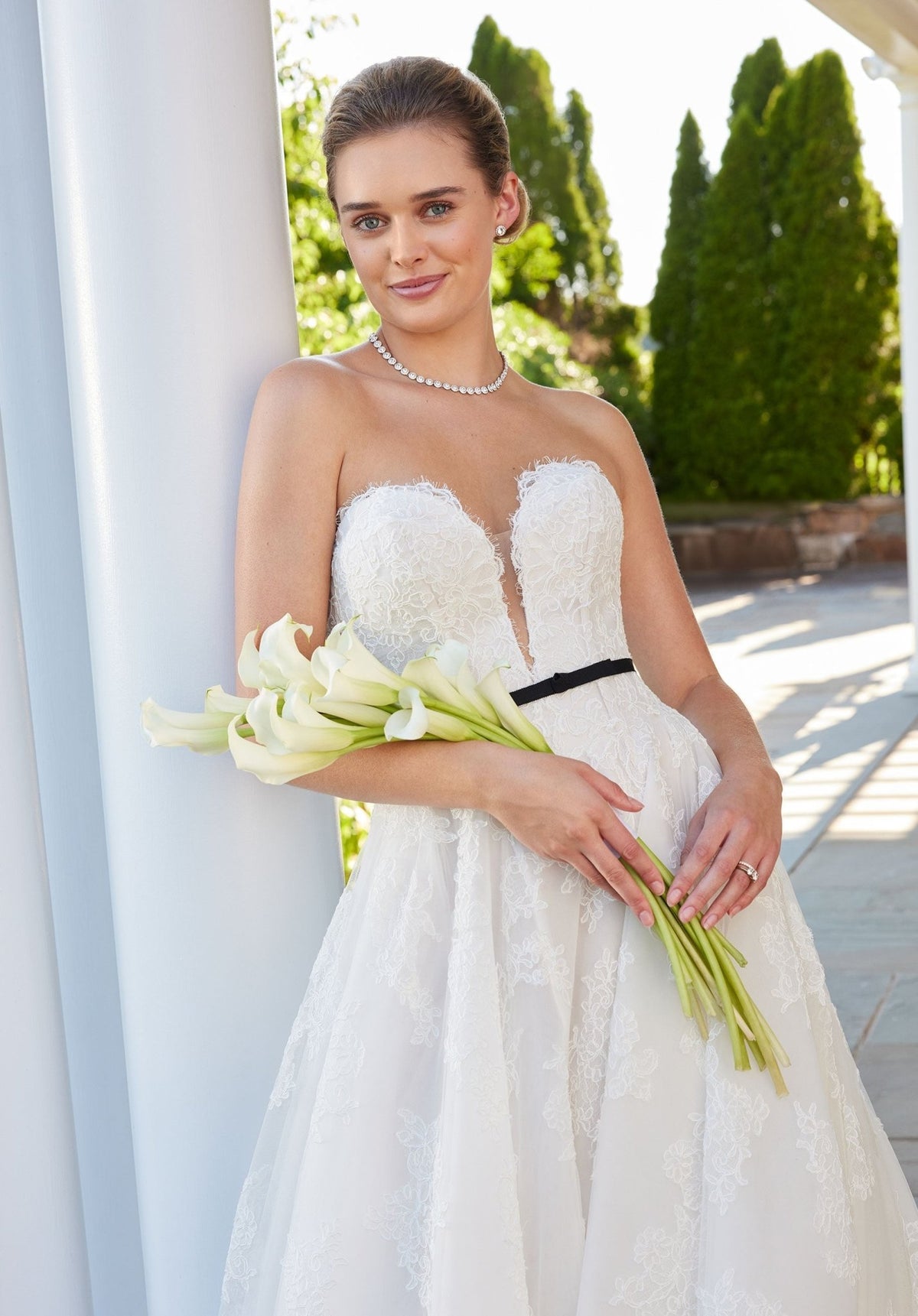Sivan Wedding Dress - Silhouette Dresses